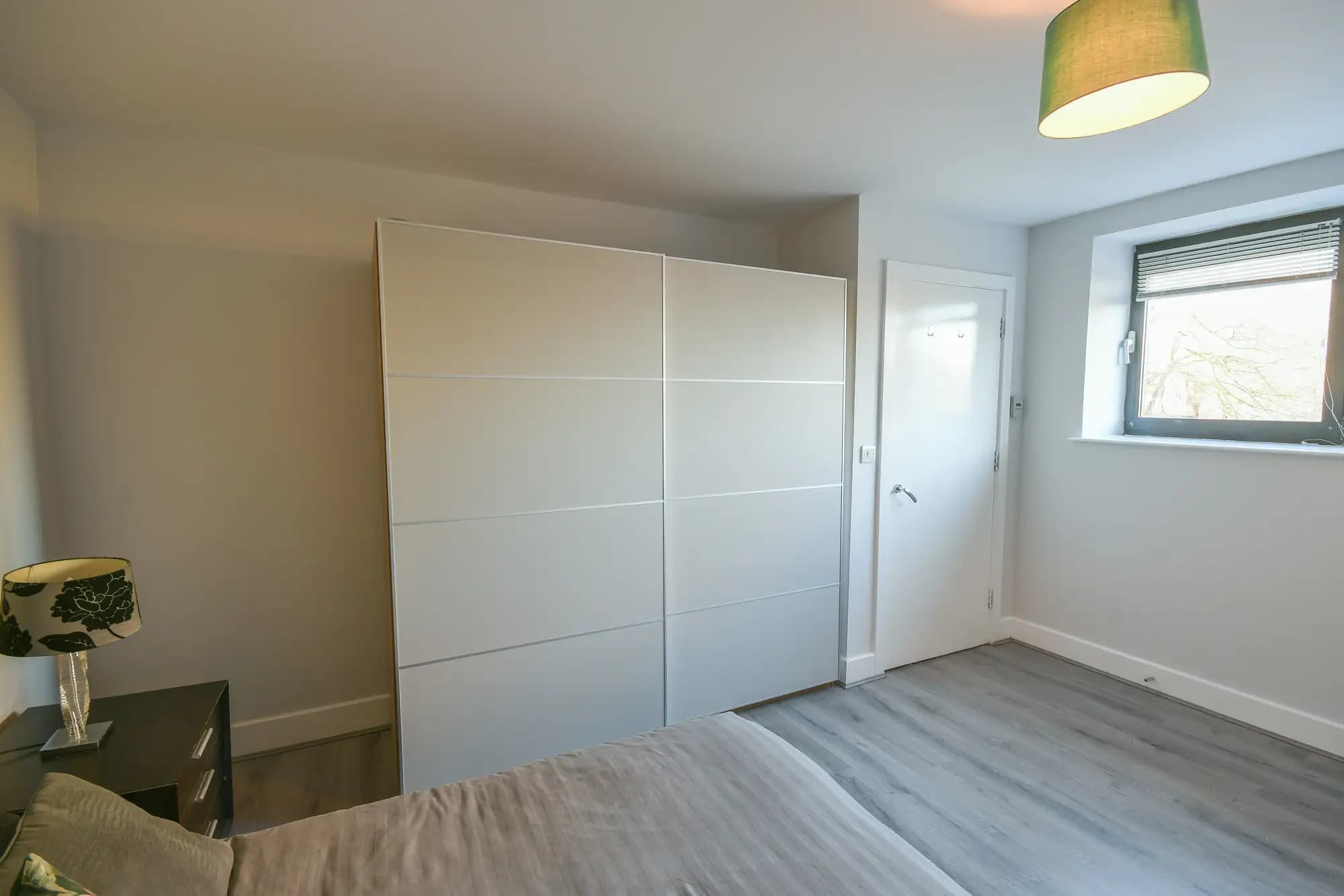 property photo 11 of 14