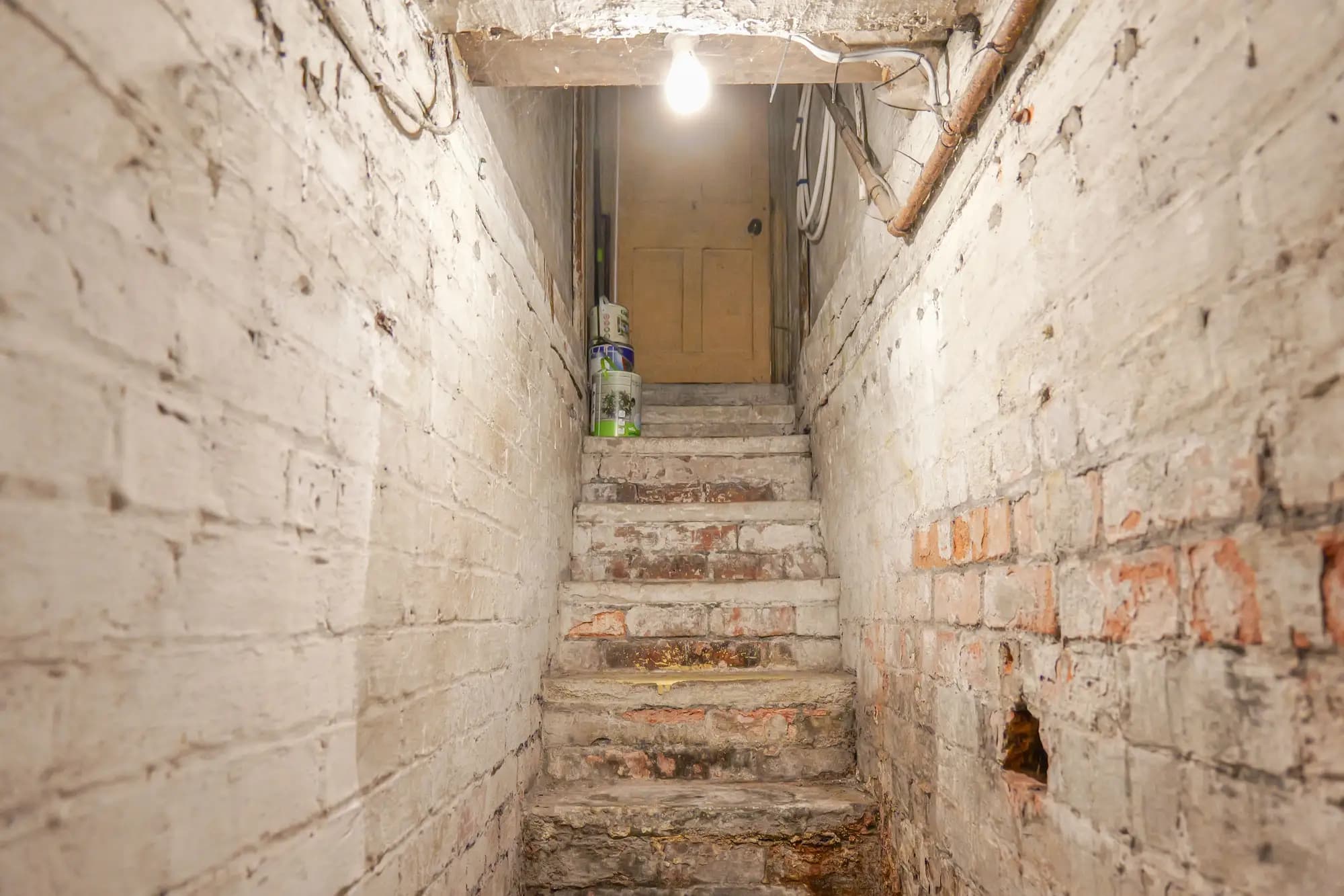 property photo 22 of 33