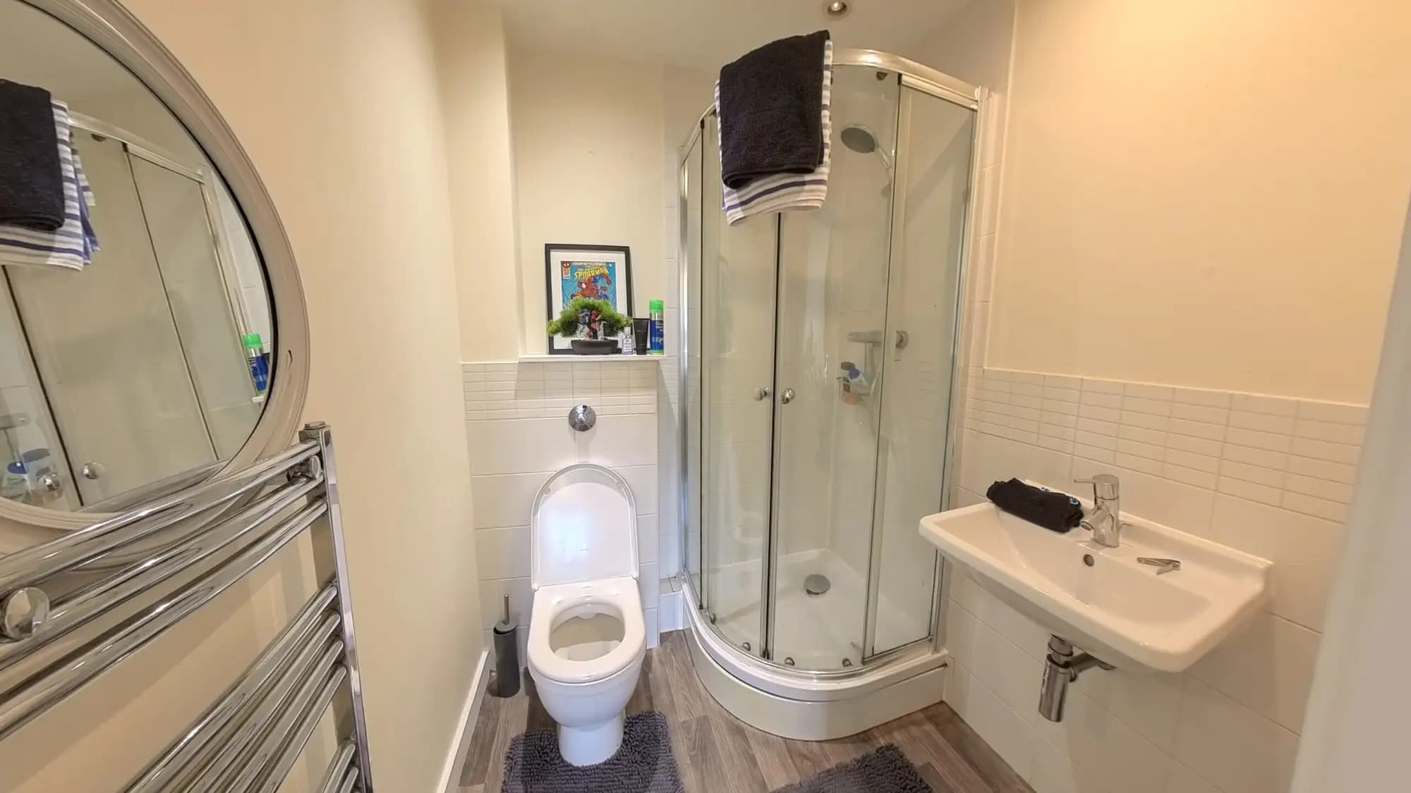 property photo 6 of 20