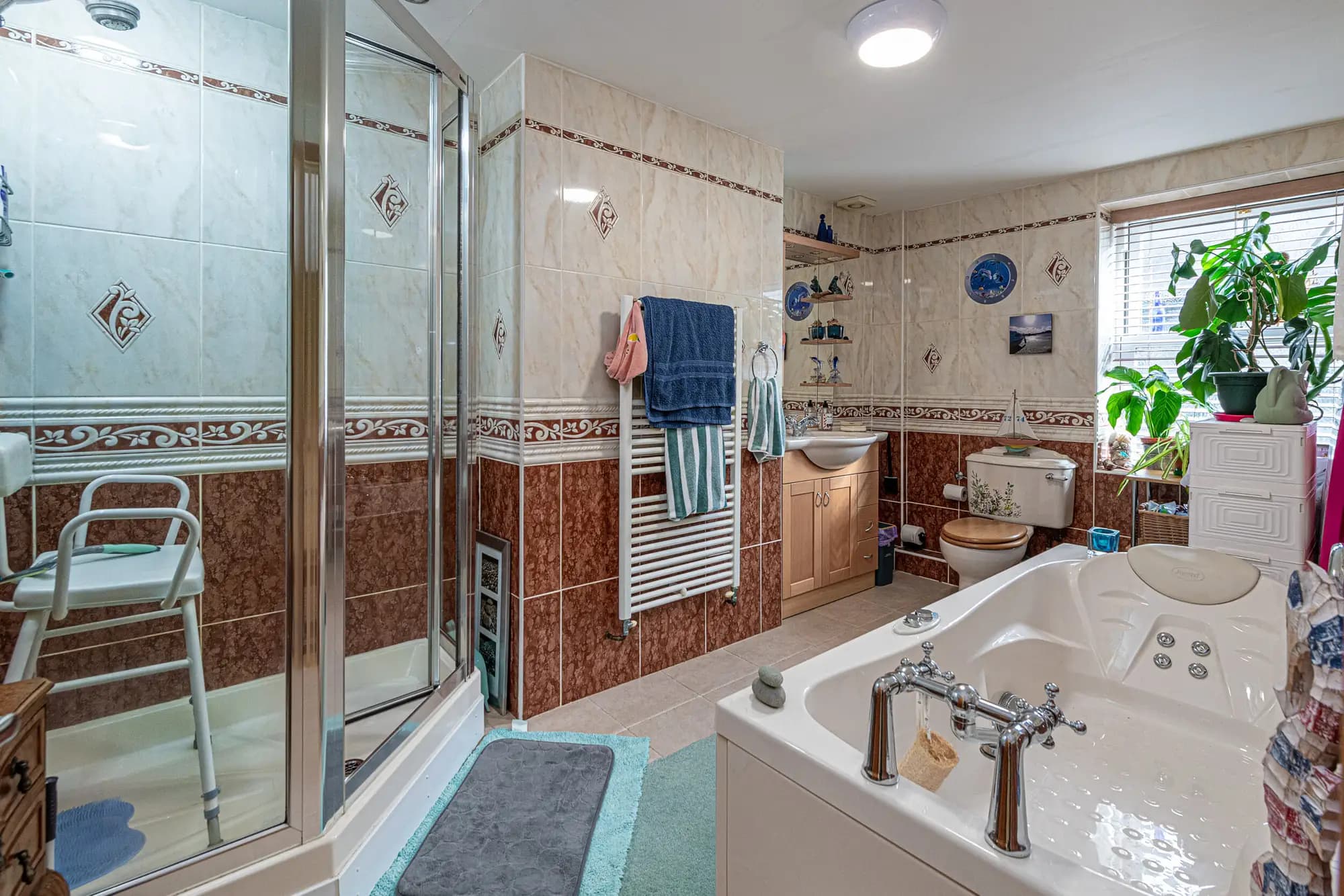 property photo 12 of 25