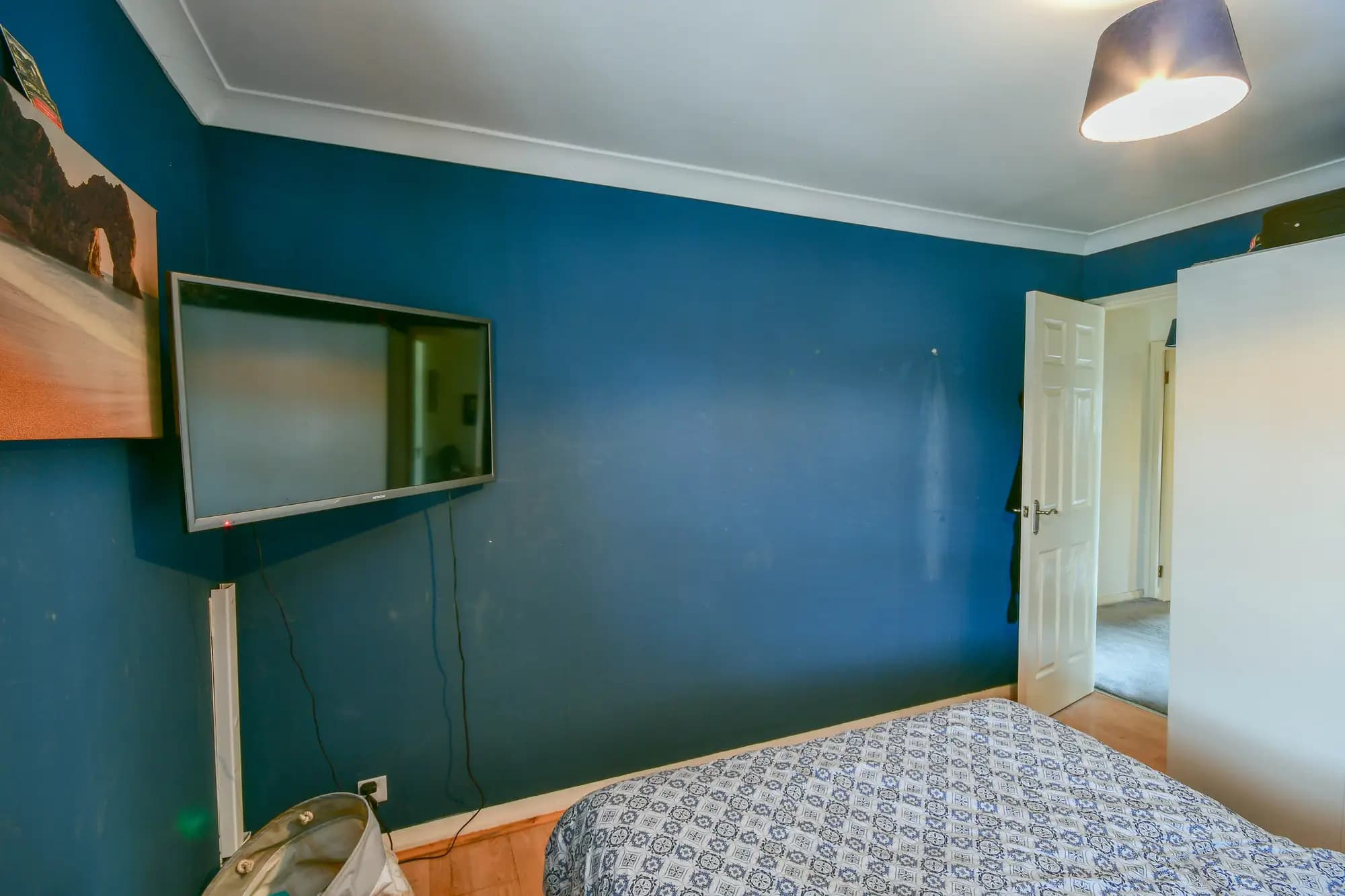 property photo 10 of 16