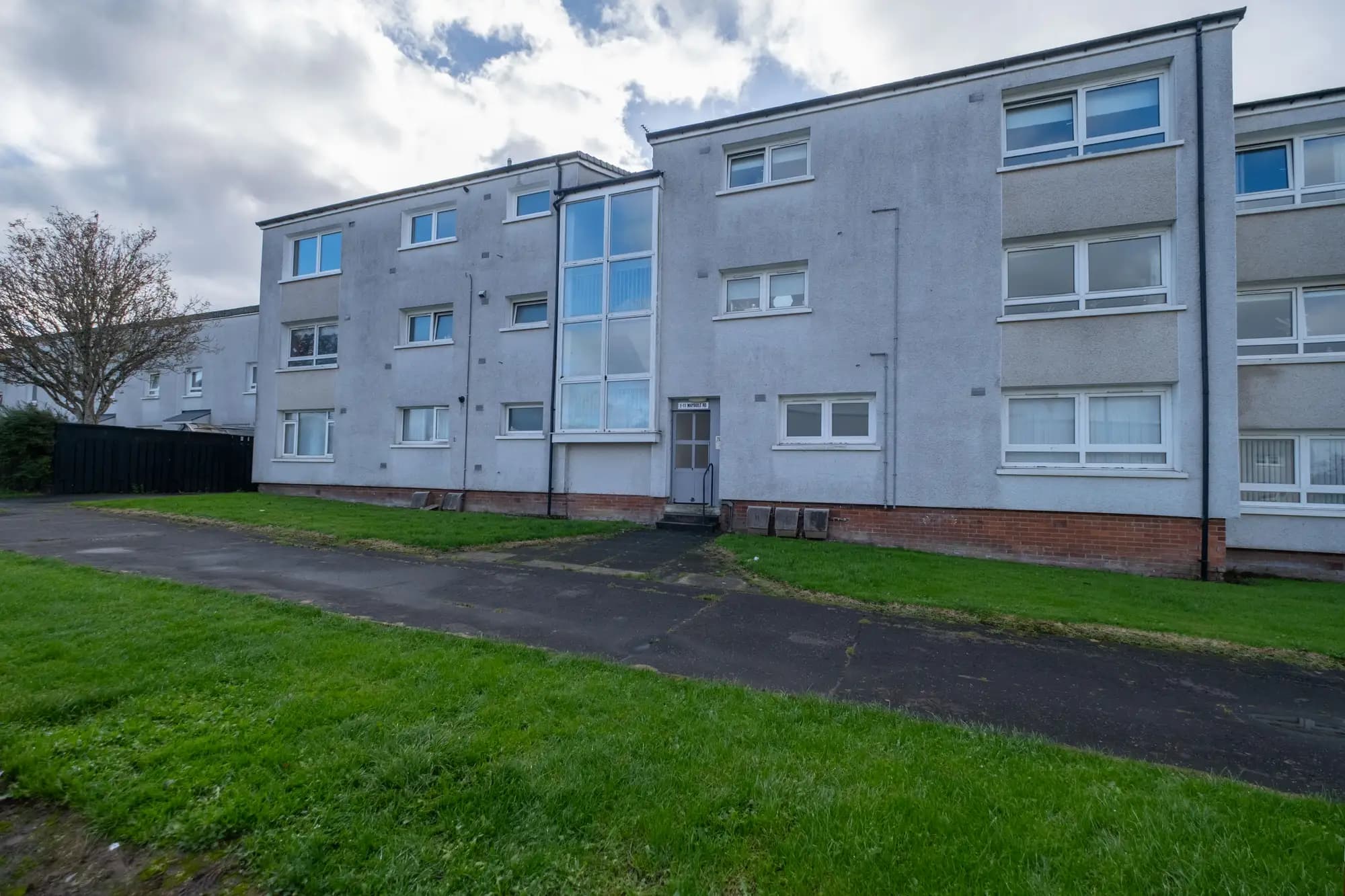 property photo 2 of 26