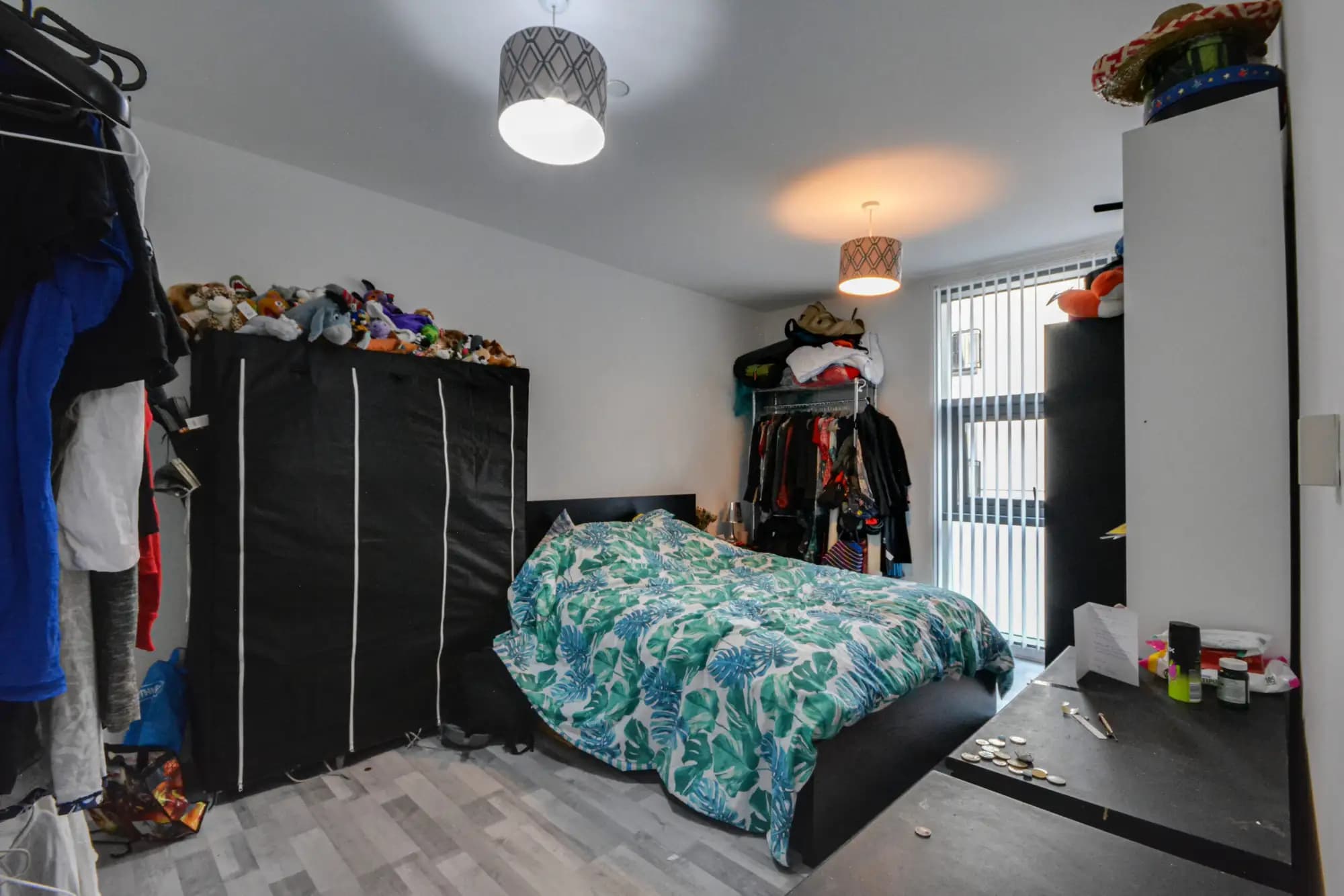 property photo 8 of 13