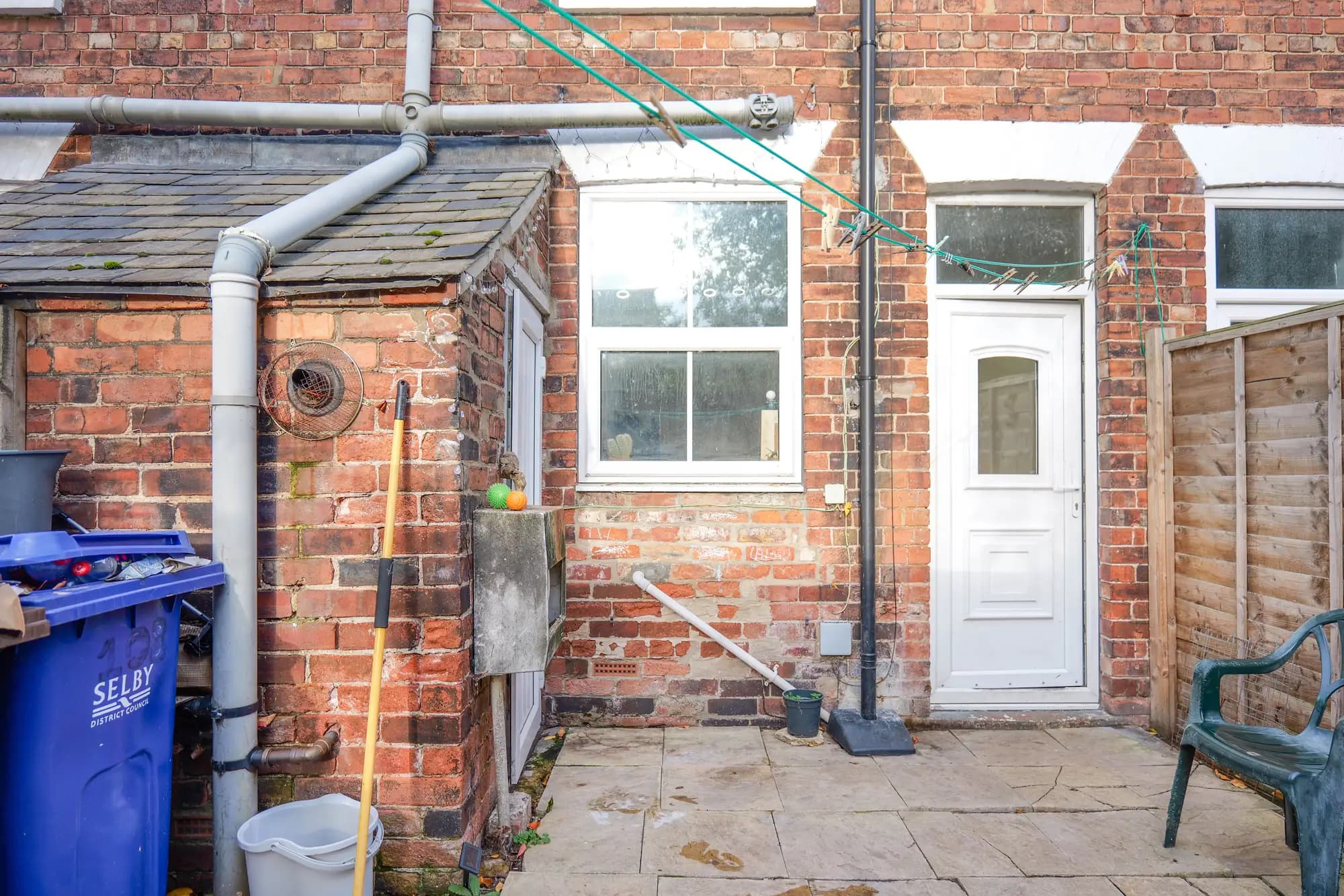 property photo 15 of 18