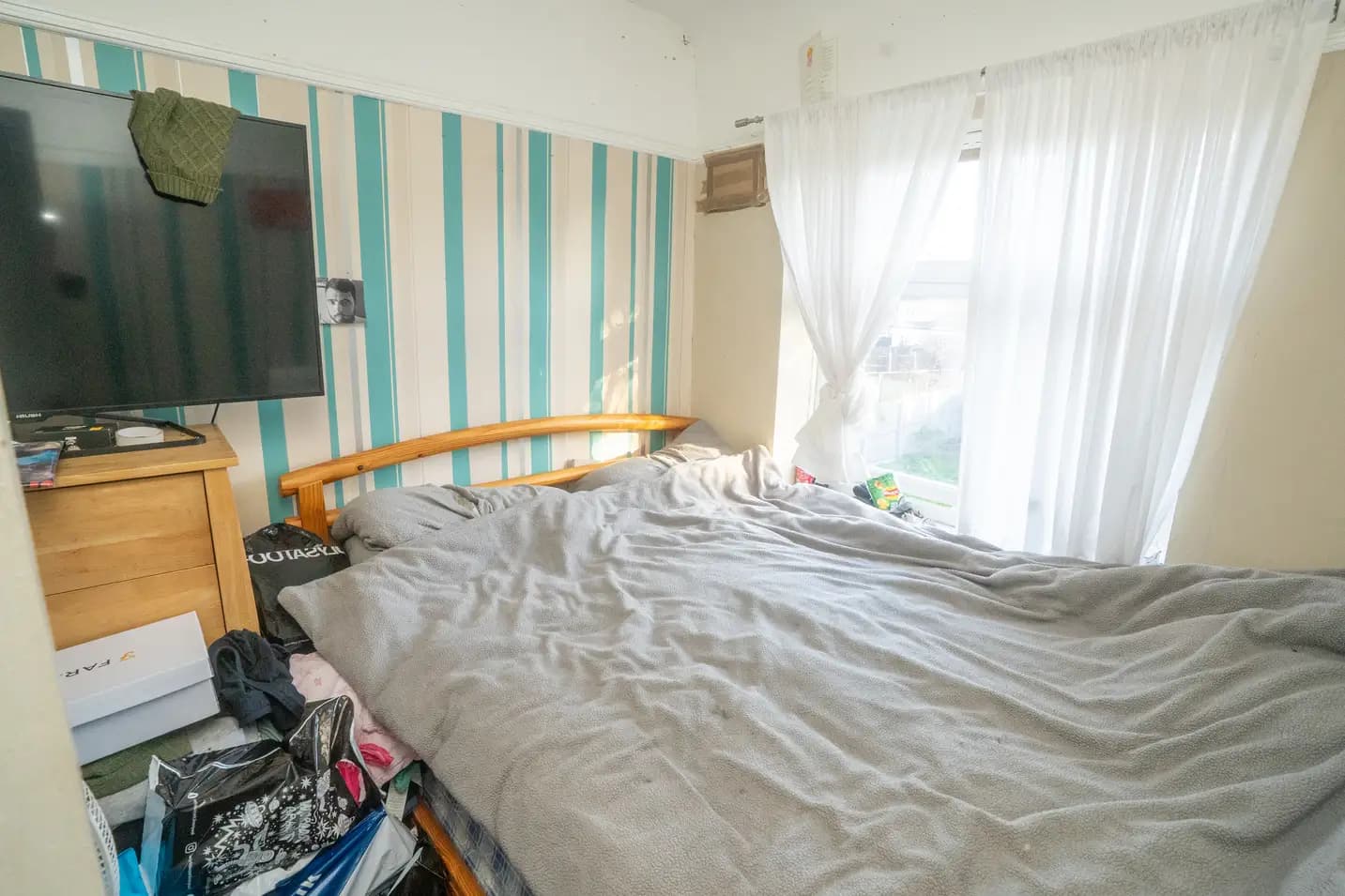 property photo 11 of 25