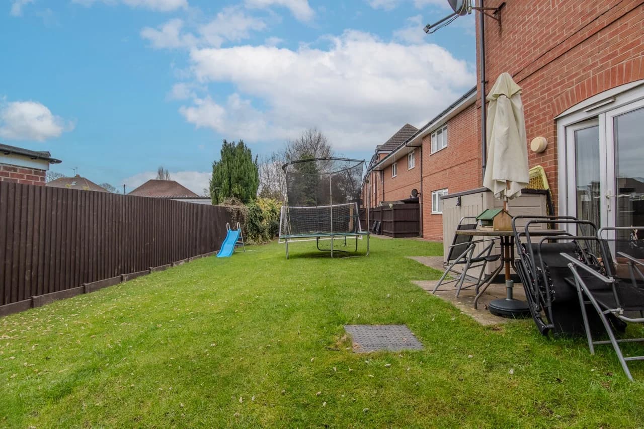 property photo 19 of 19