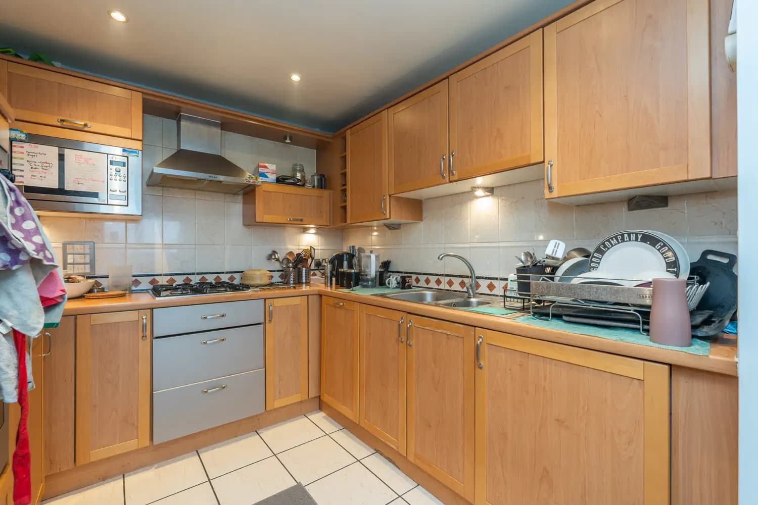 property photo 4 of 19