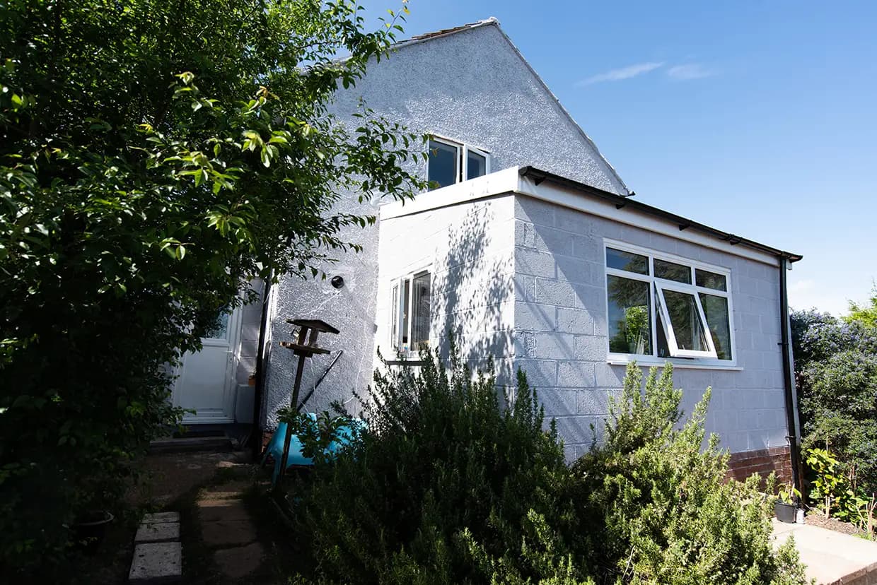 property photo 0 of 24