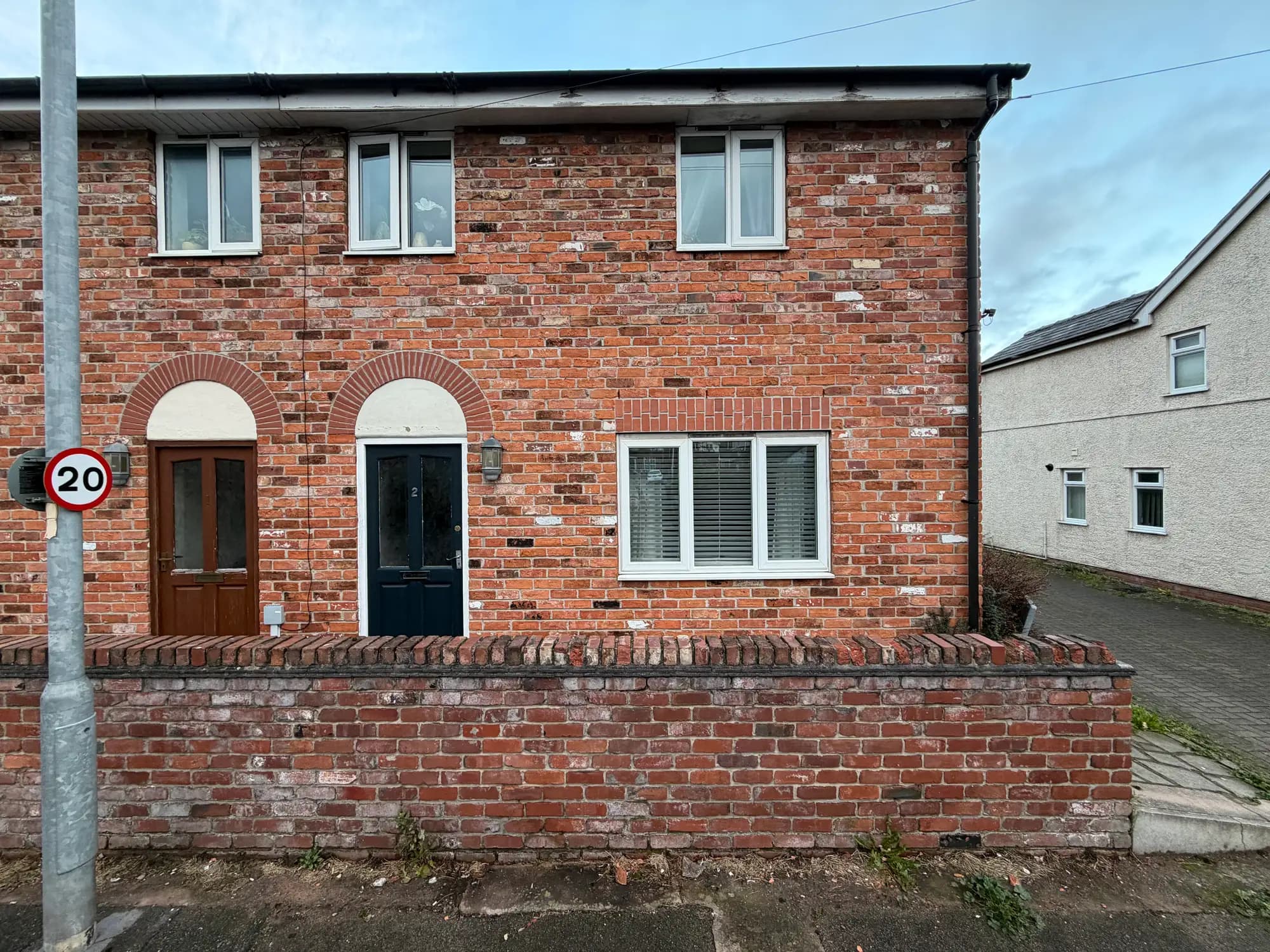 property photo 1 of 39