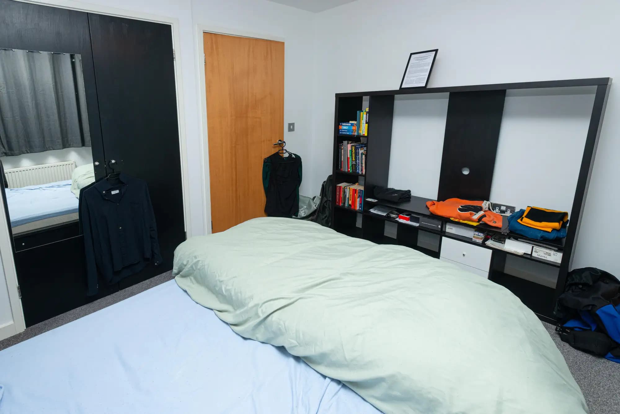property photo 19 of 25