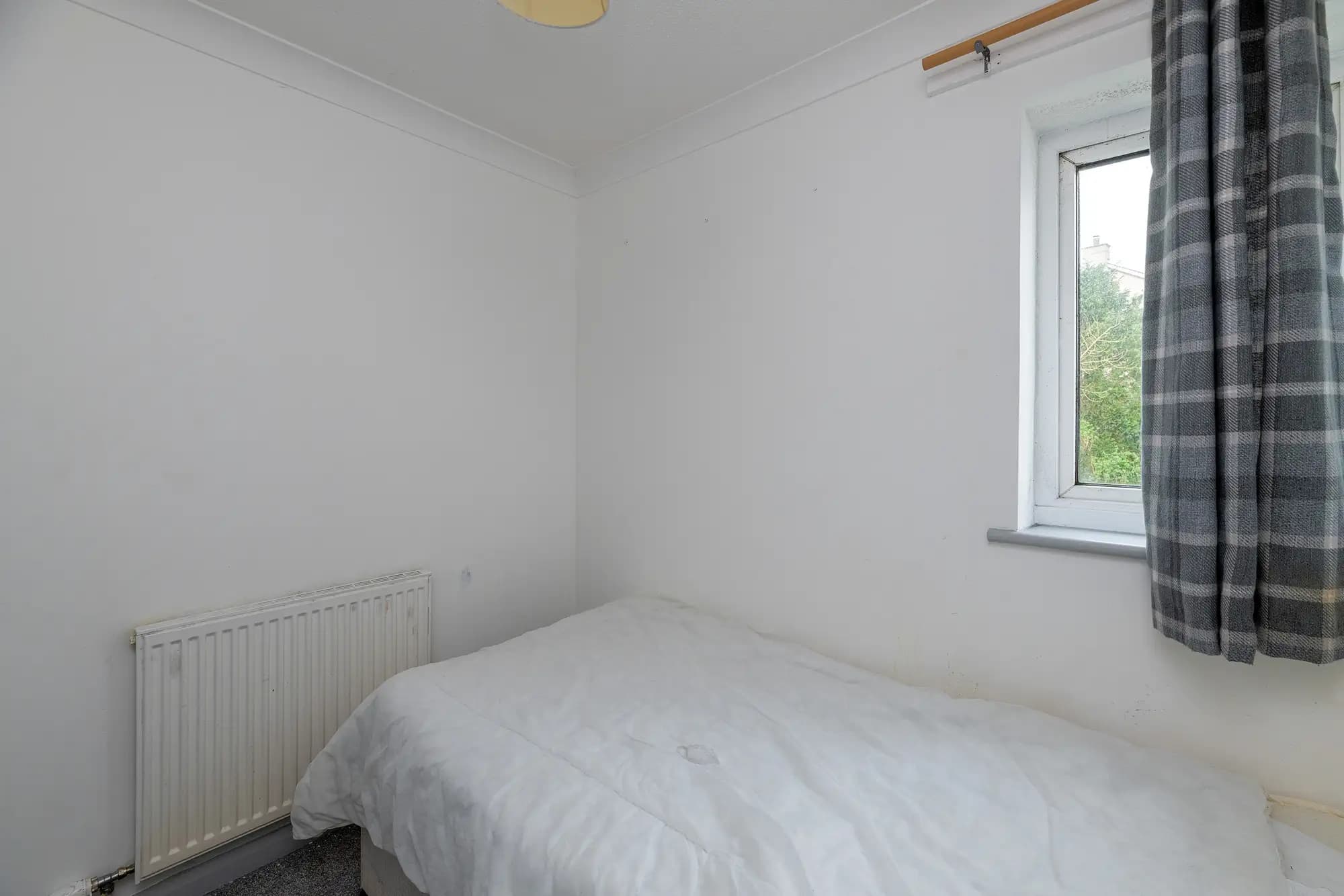 property photo 17 of 21