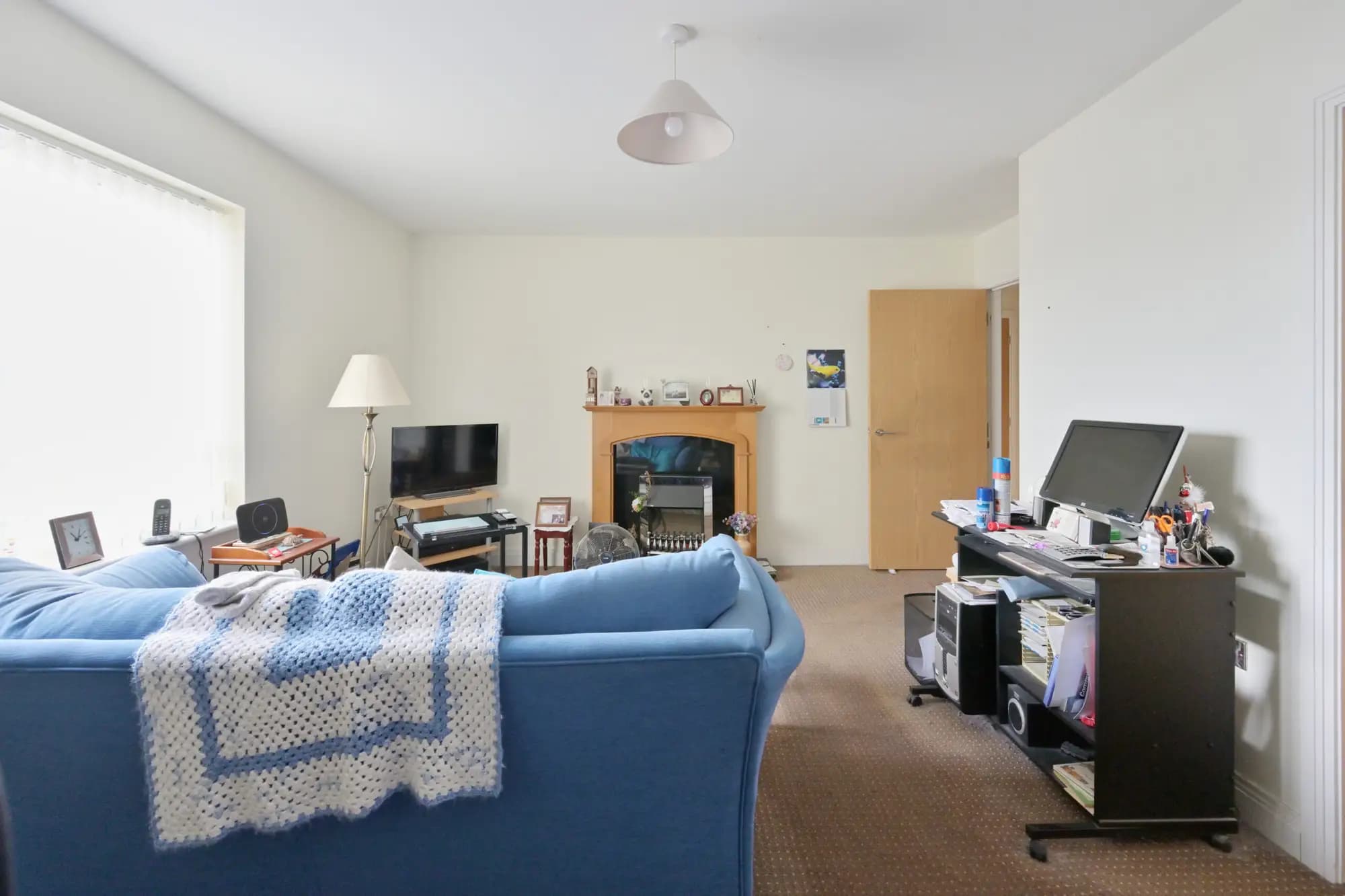 property photo 3 of 16