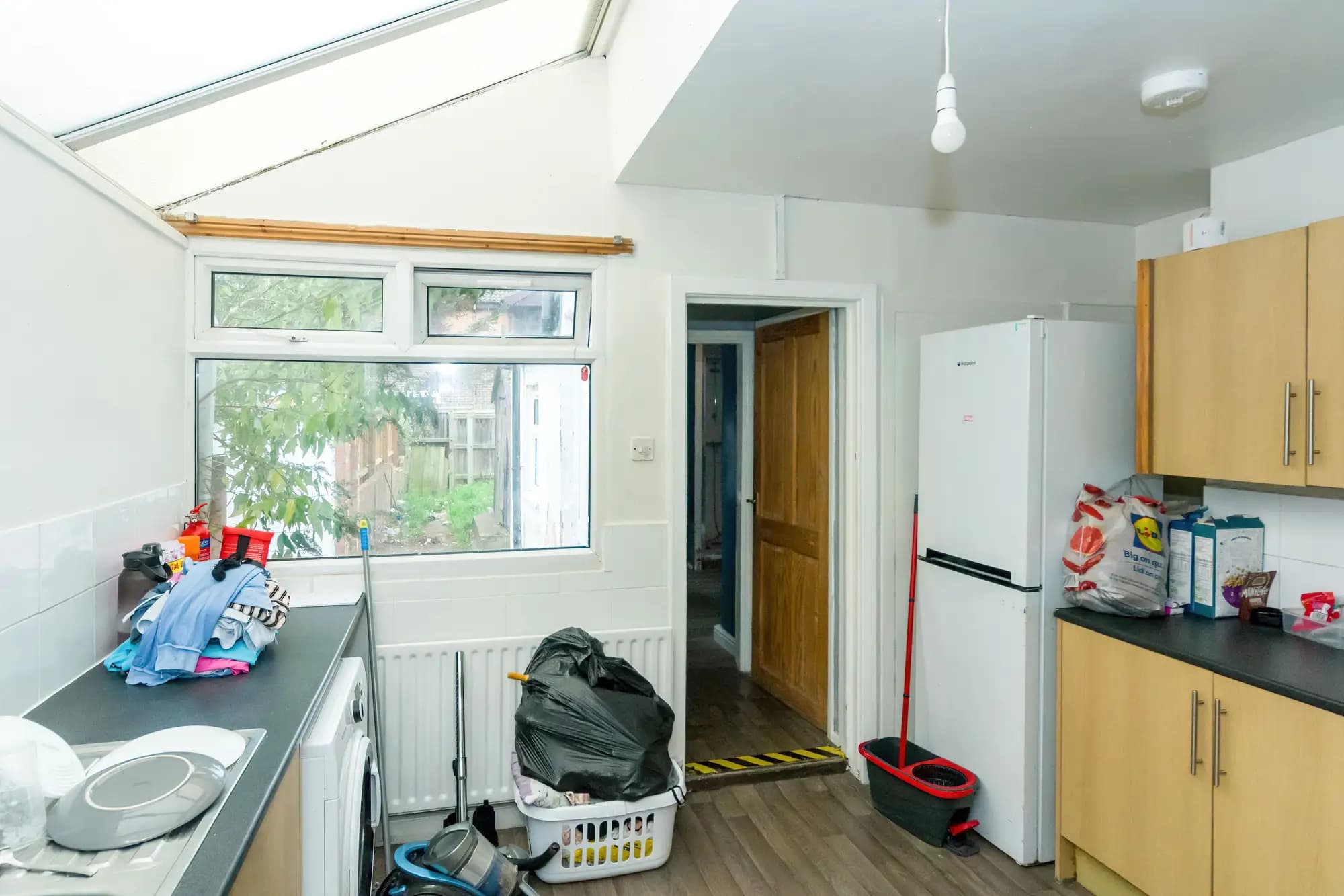 property photo 7 of 18