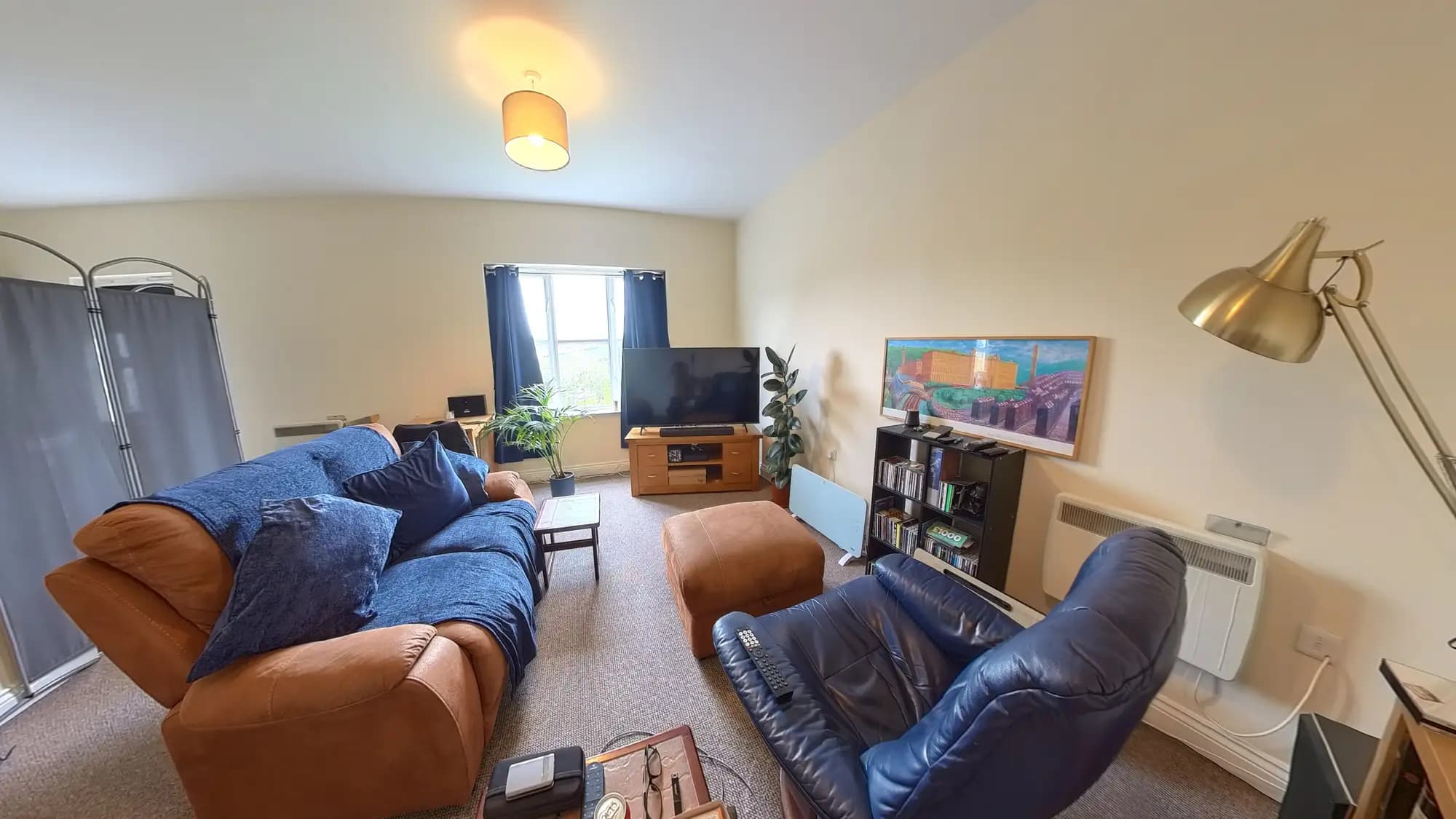 property photo 2 of 27