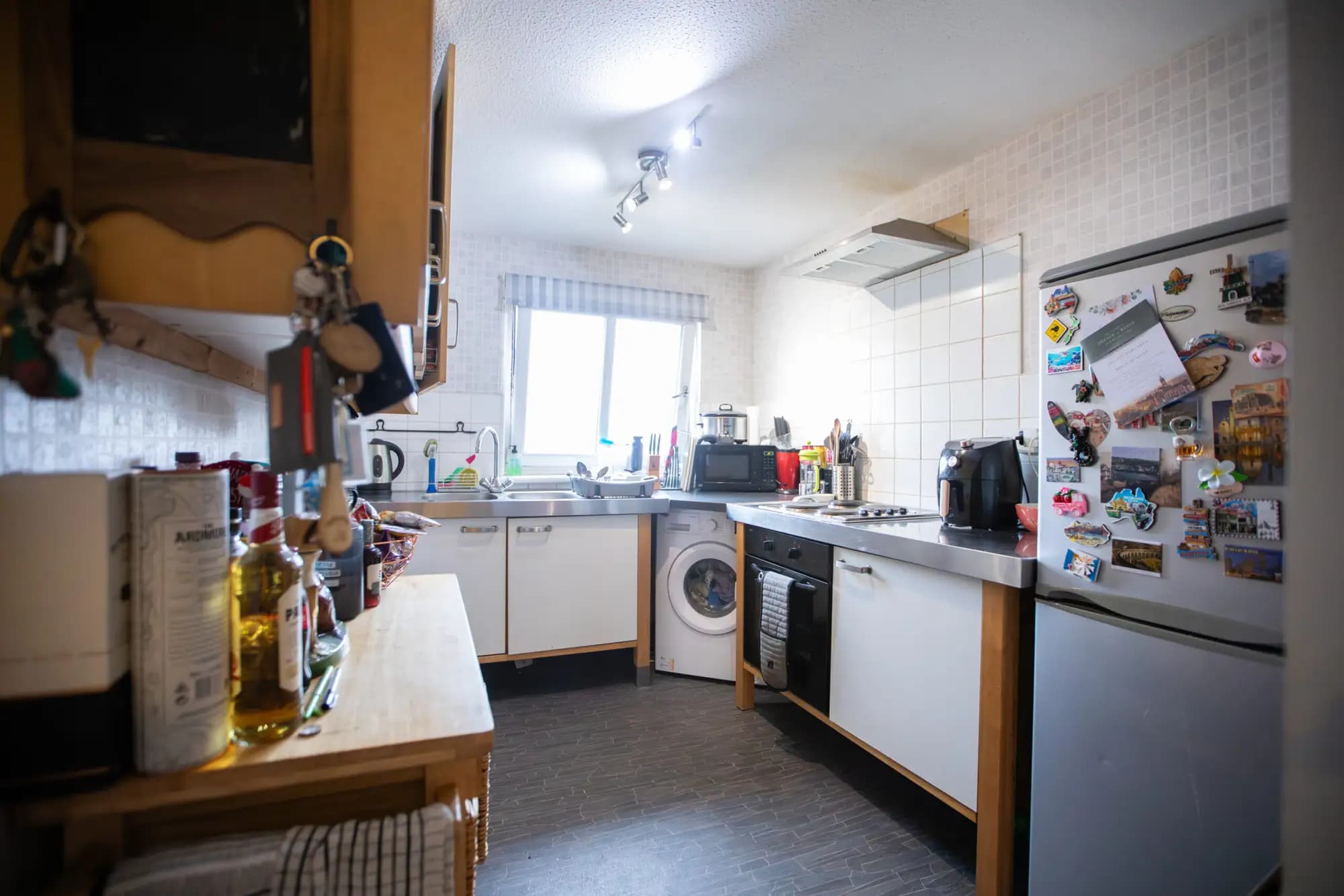property photo 6 of 23