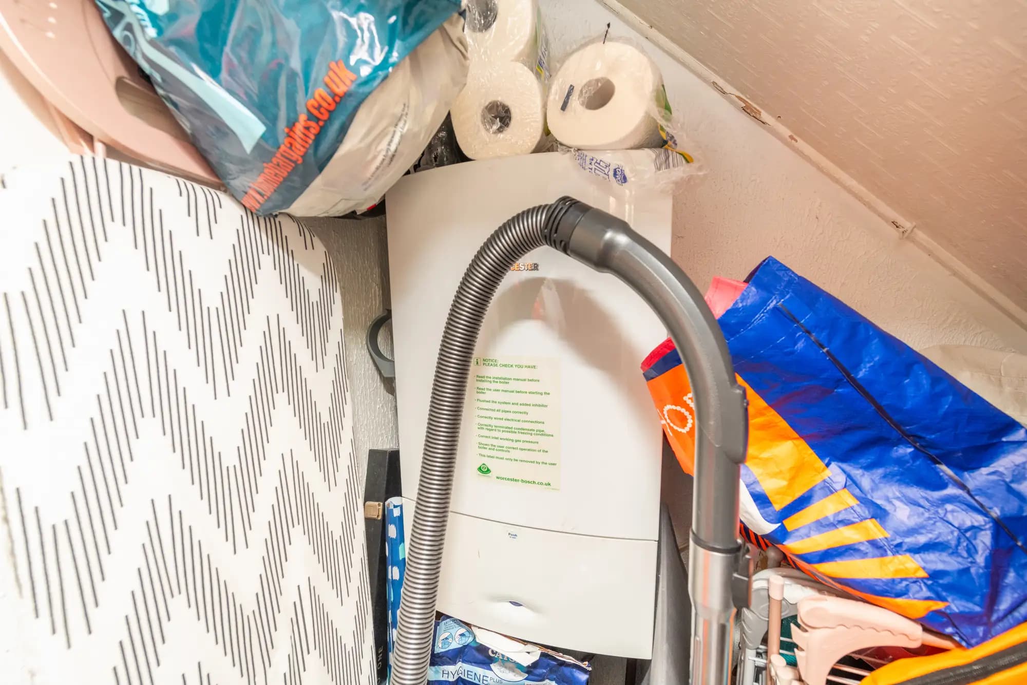 property photo 18 of 37