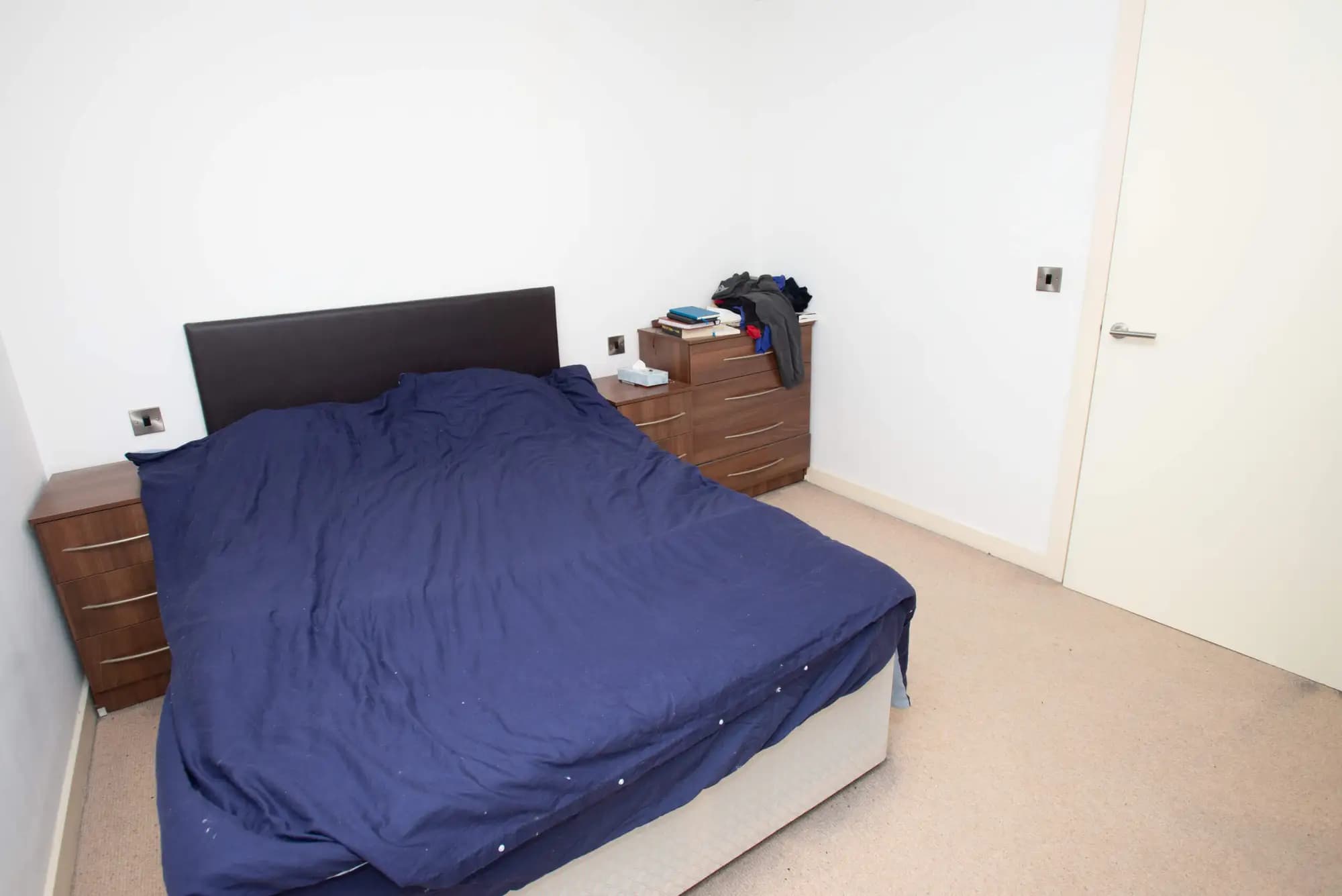 property photo 10 of 23