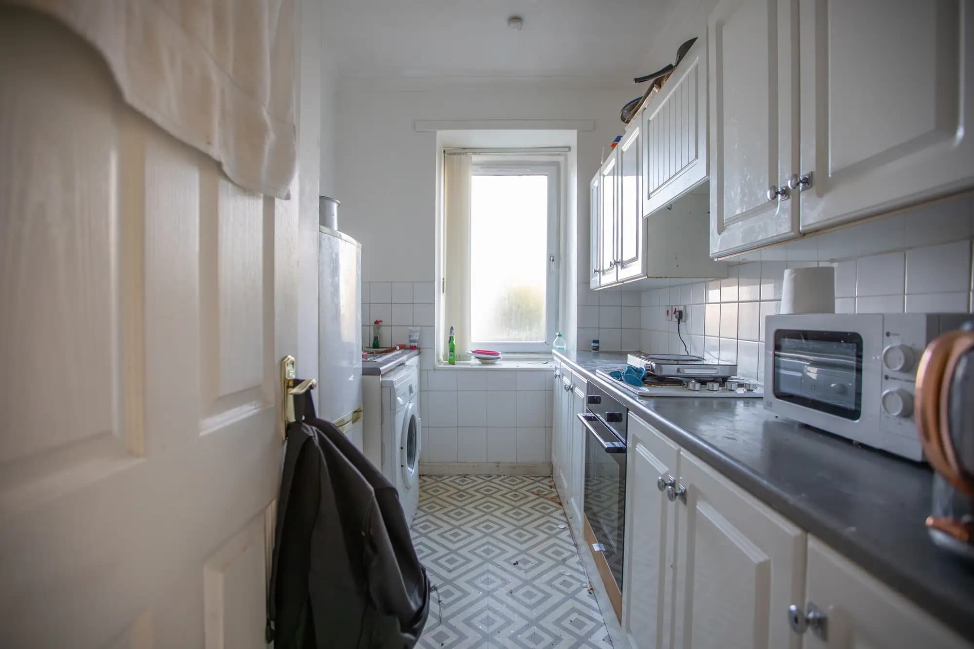 property photo 4 of 19