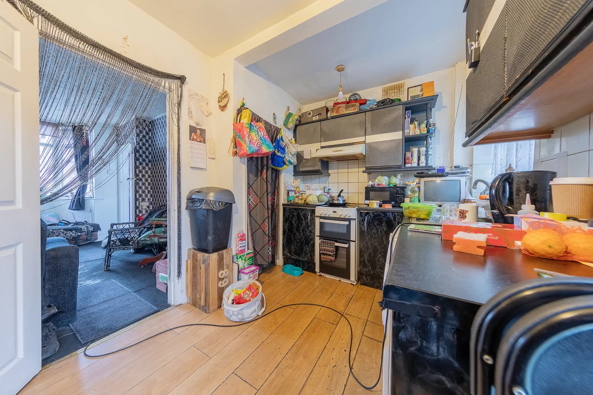 property photo 6 of 15