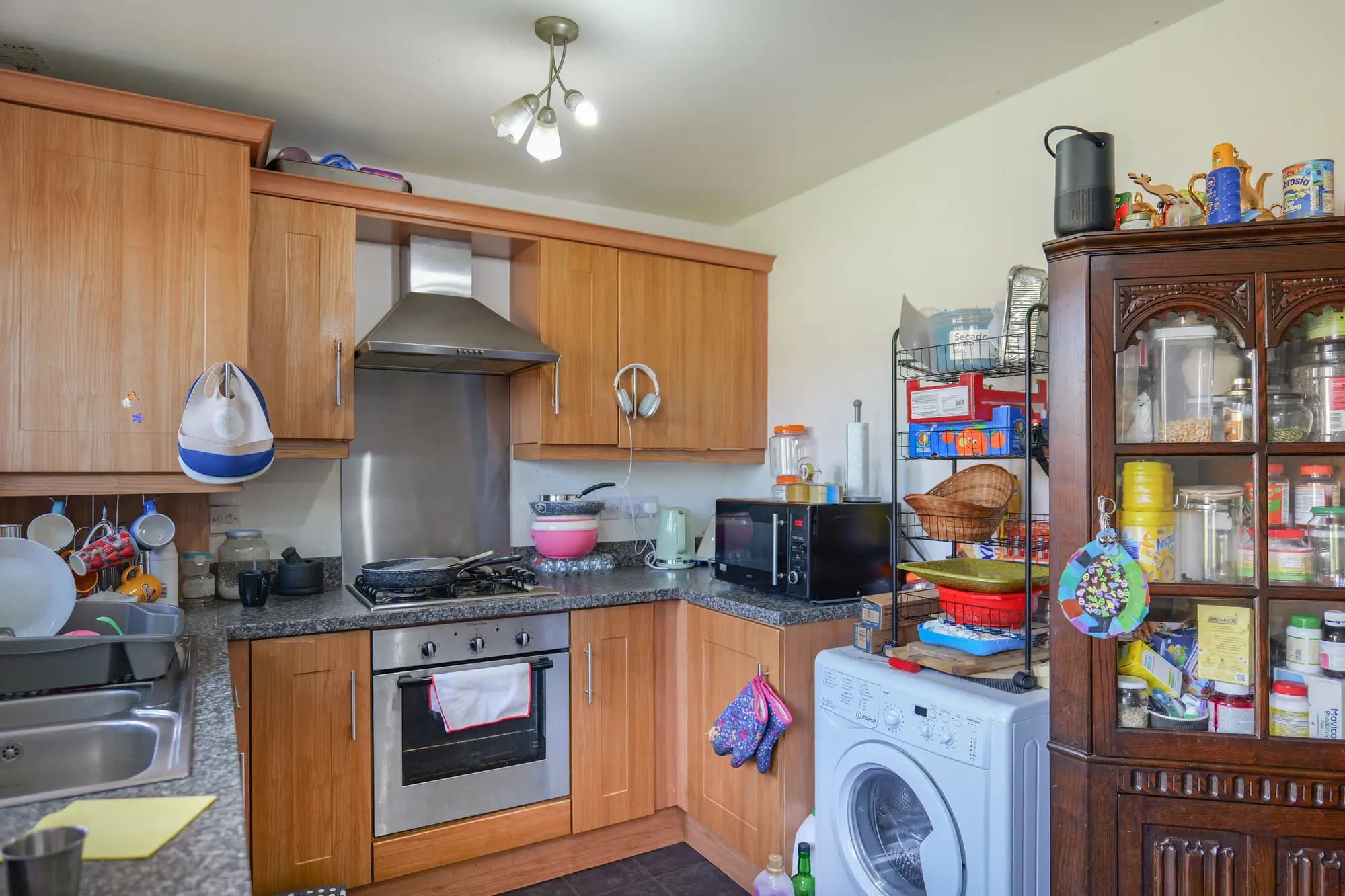 property photo 5 of 36