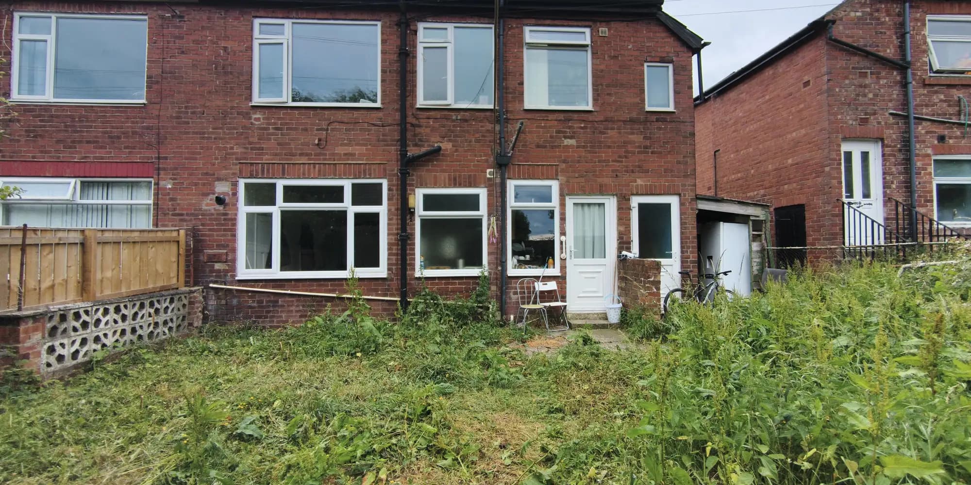 property photo 15 of 18