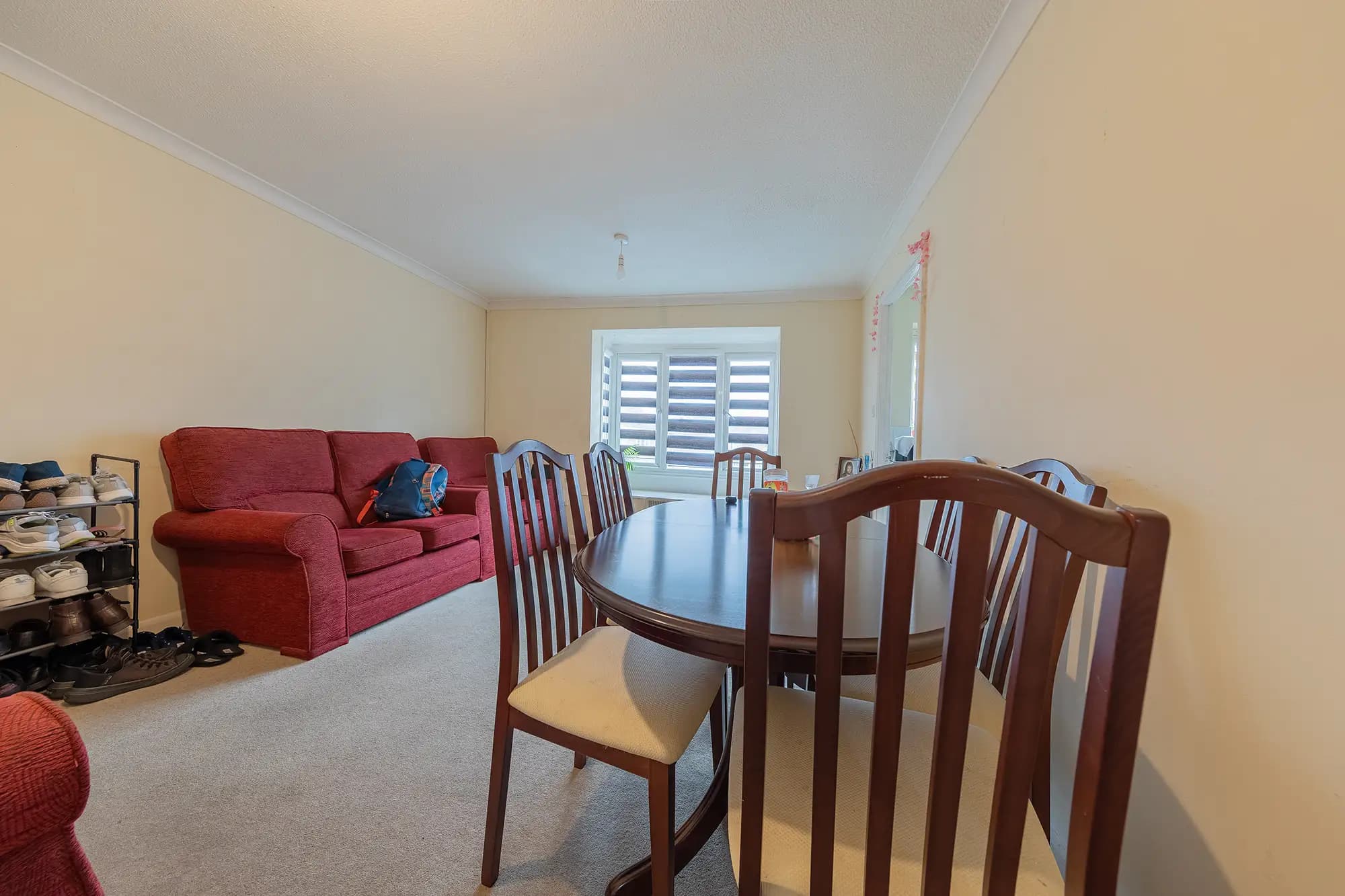 property photo 4 of 20