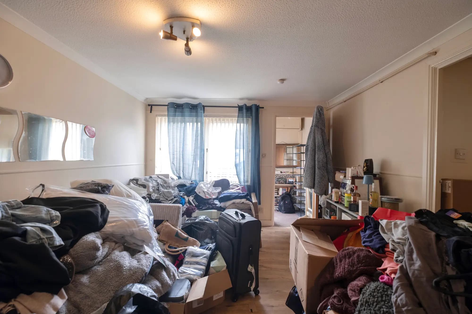 property photo 6 of 23