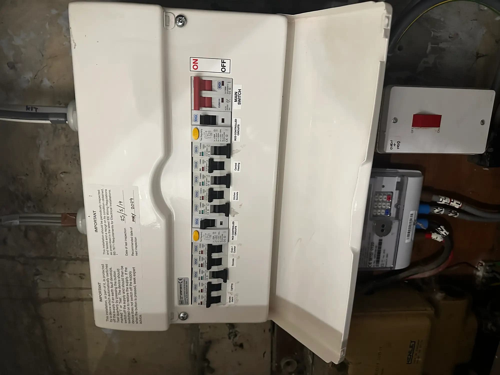 property photo 13 of 15