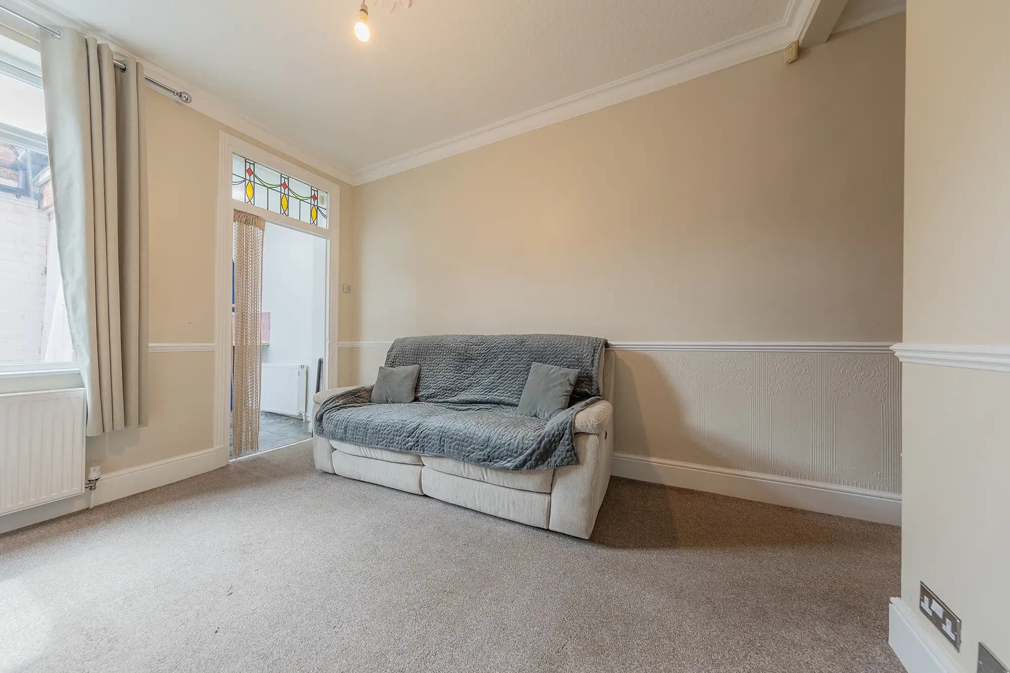property photo 4 of 26