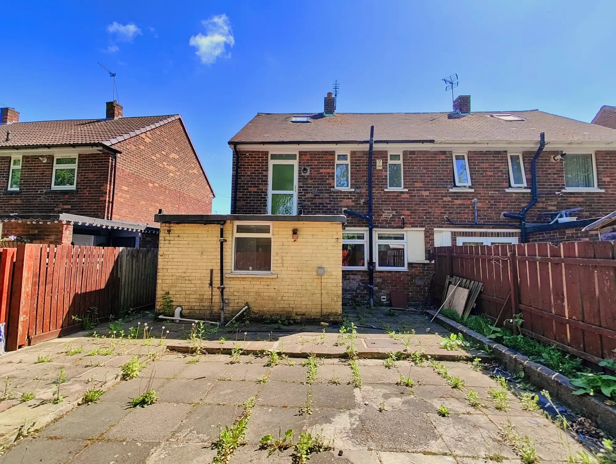 property photo 21 of 26