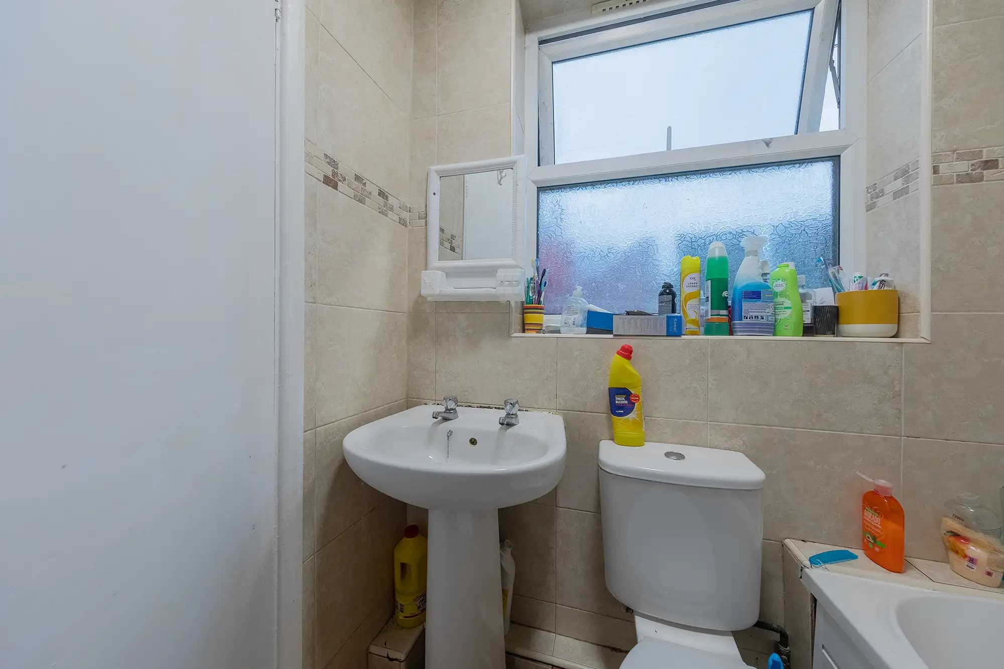 property photo 8 of 25