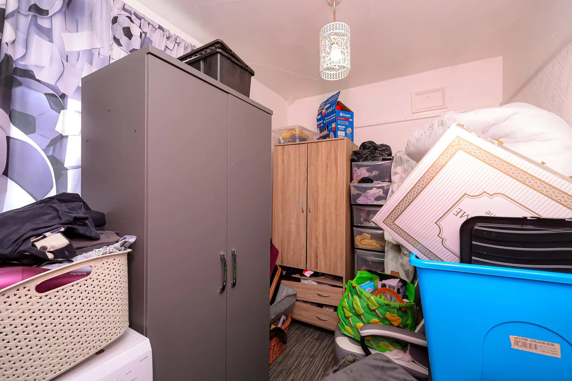 property photo 16 of 32
