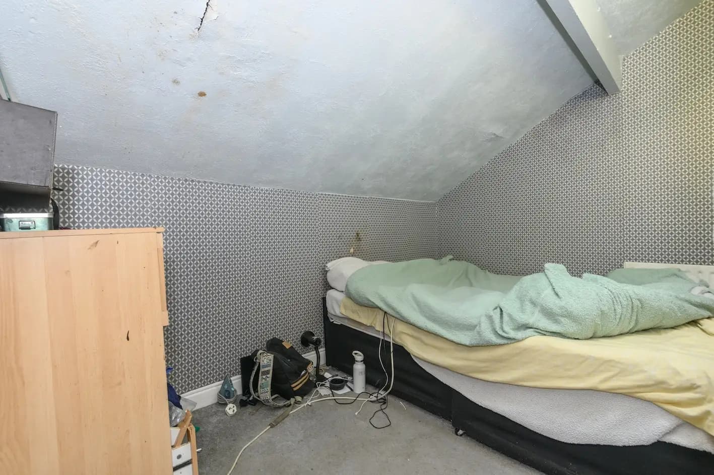 property photo 13 of 22