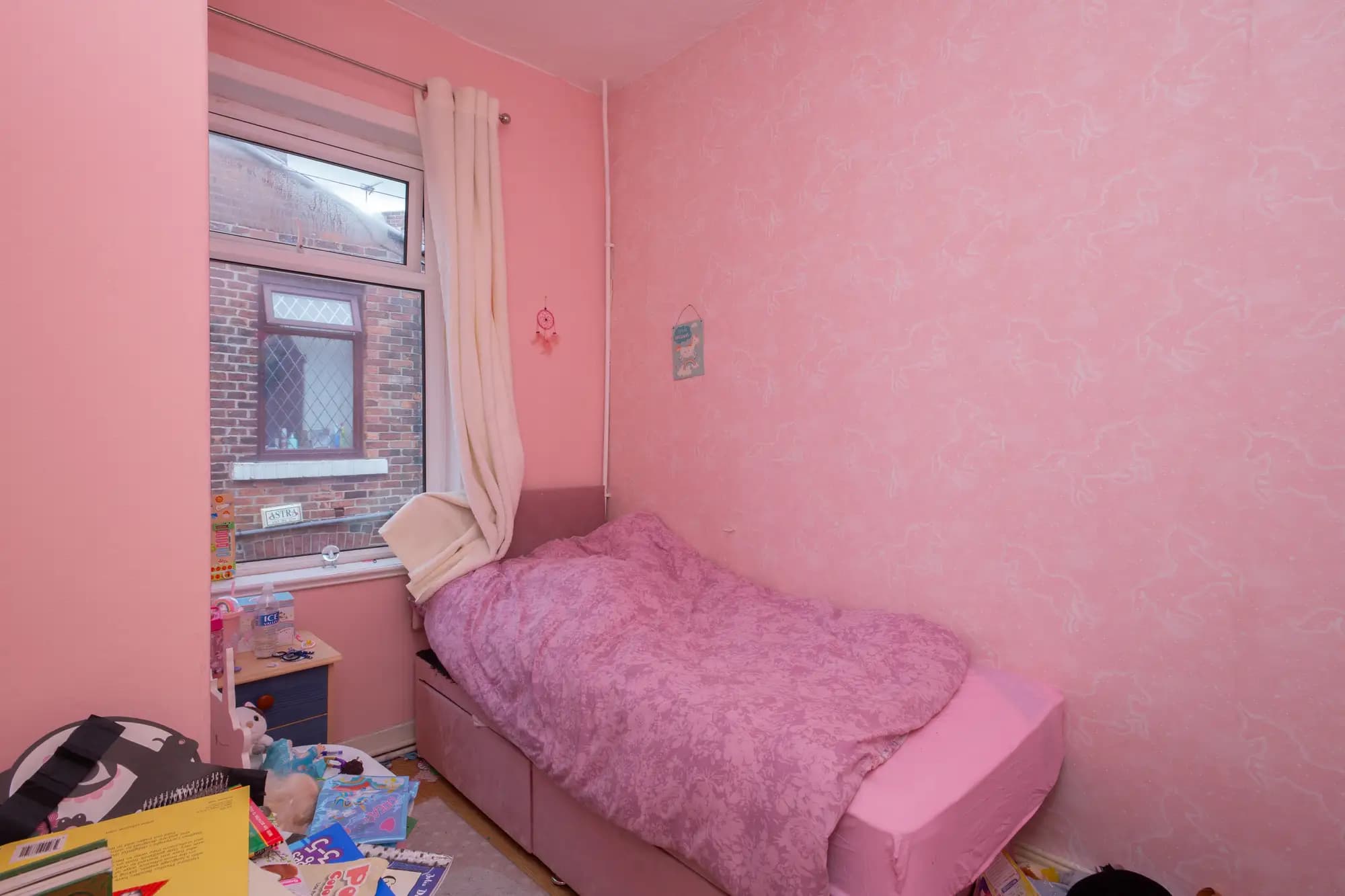 property photo 11 of 20
