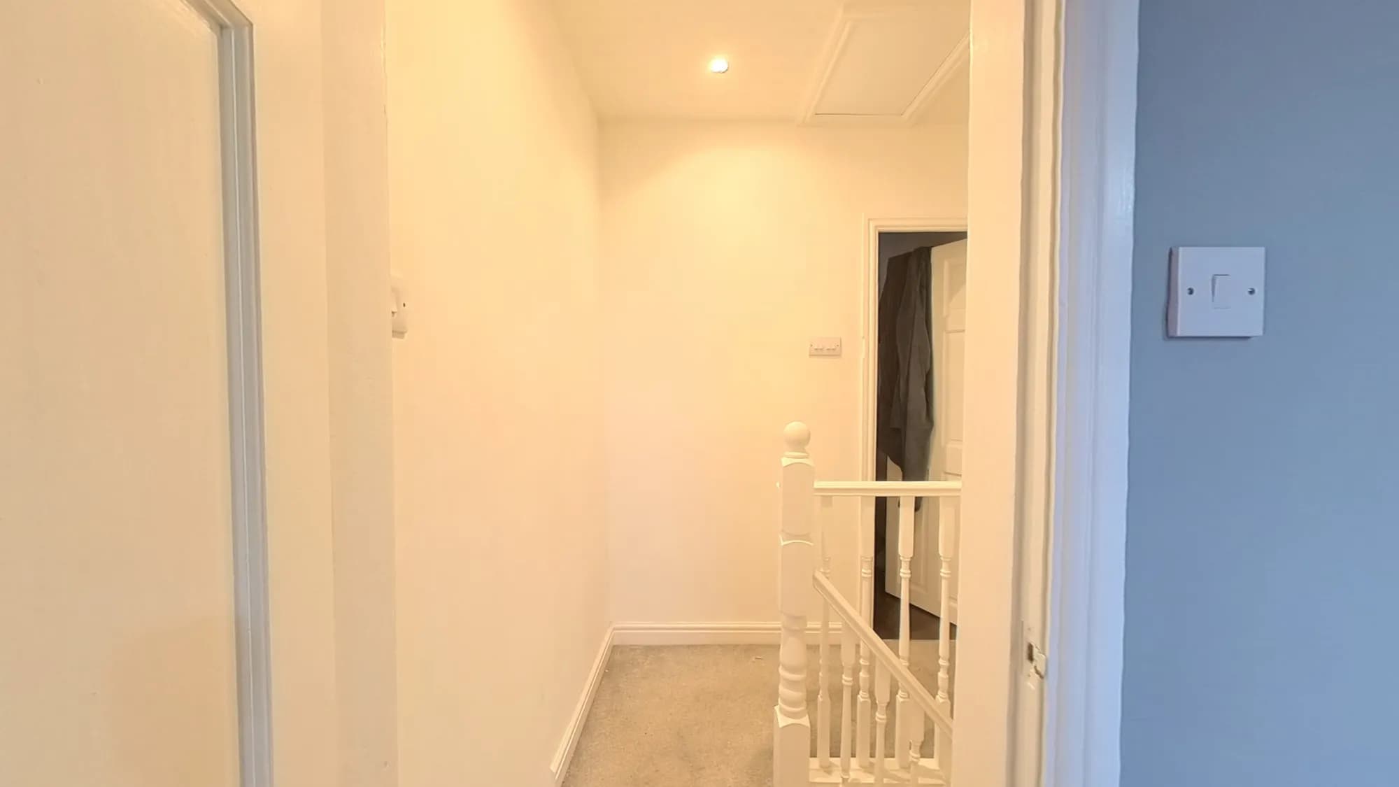 property photo 18 of 27