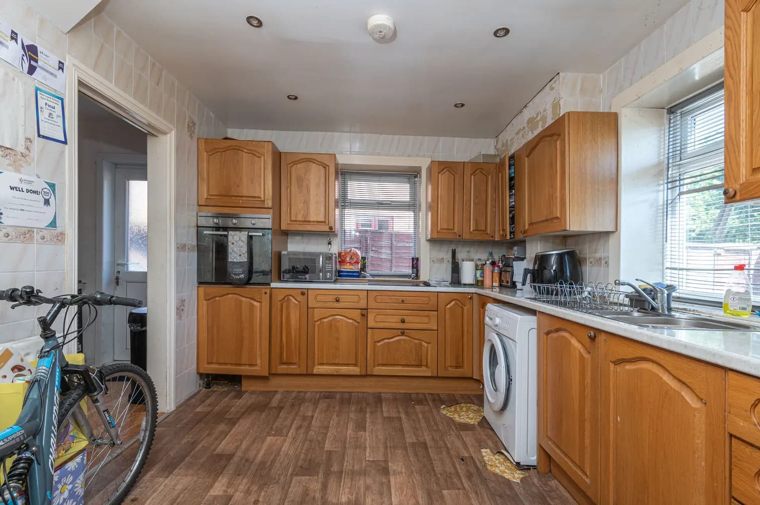 property photo 6 of 25