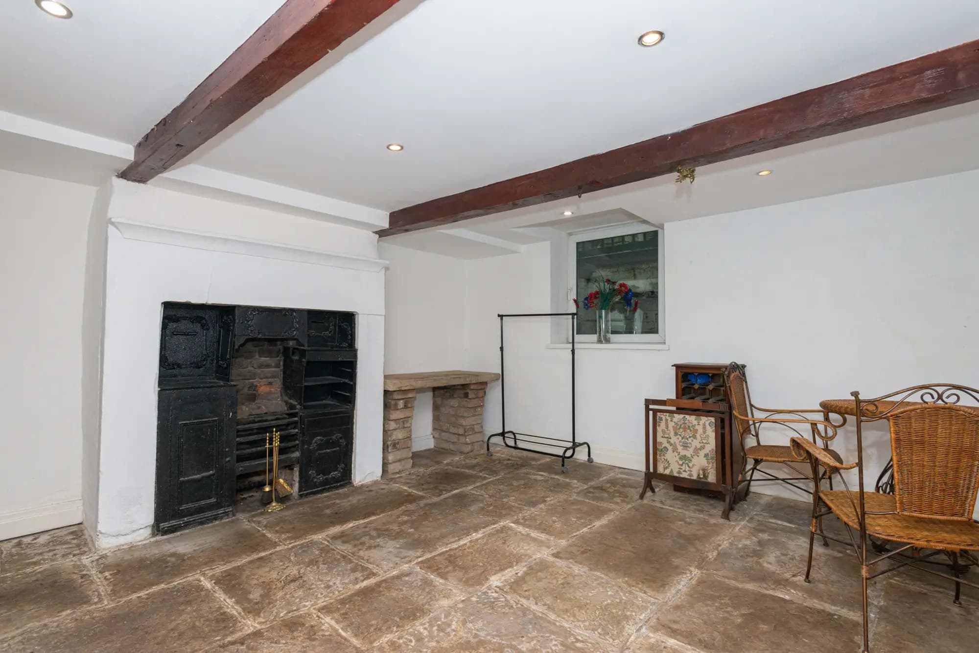 property photo 16 of 20