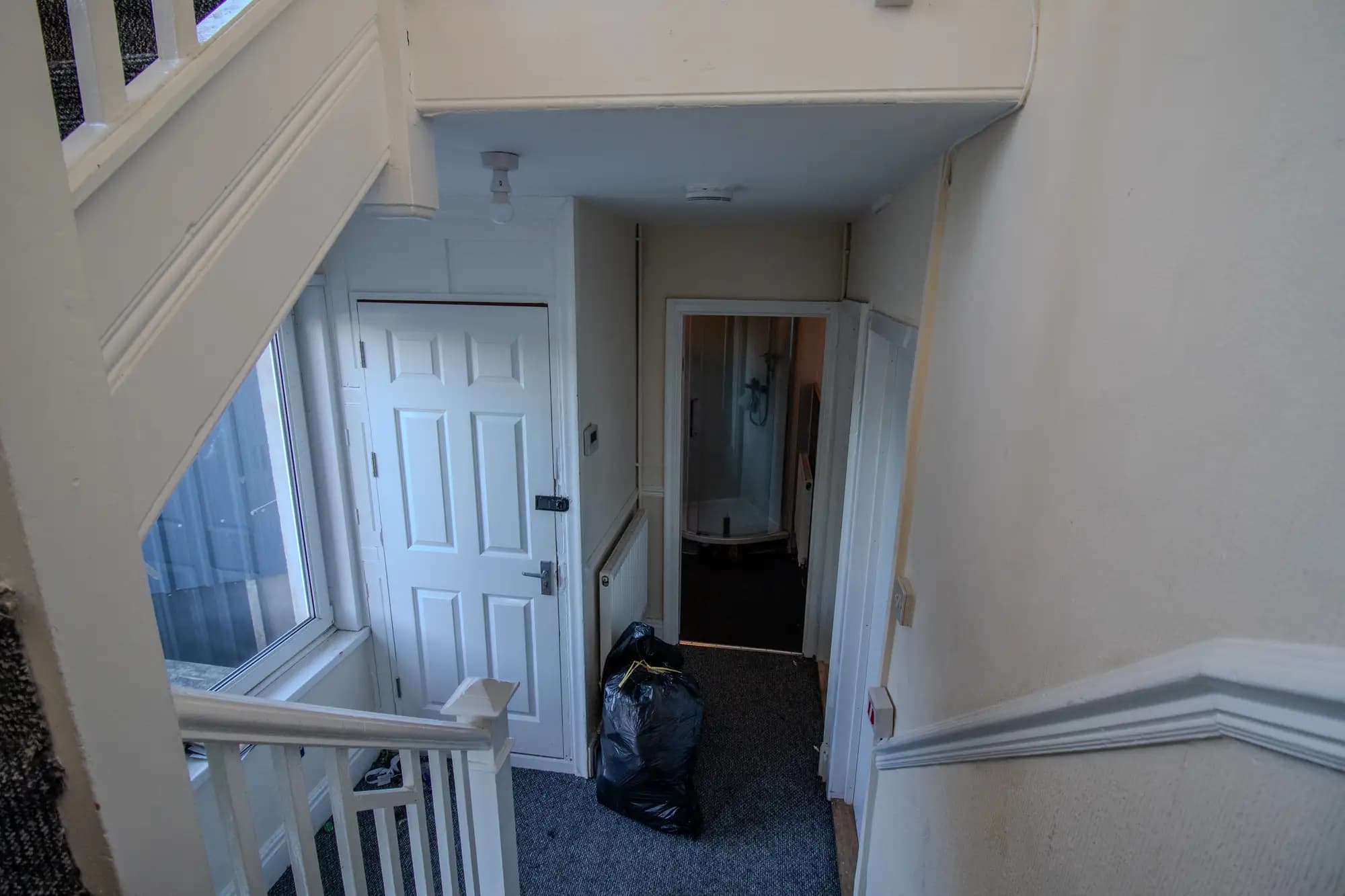 property photo 10 of 16