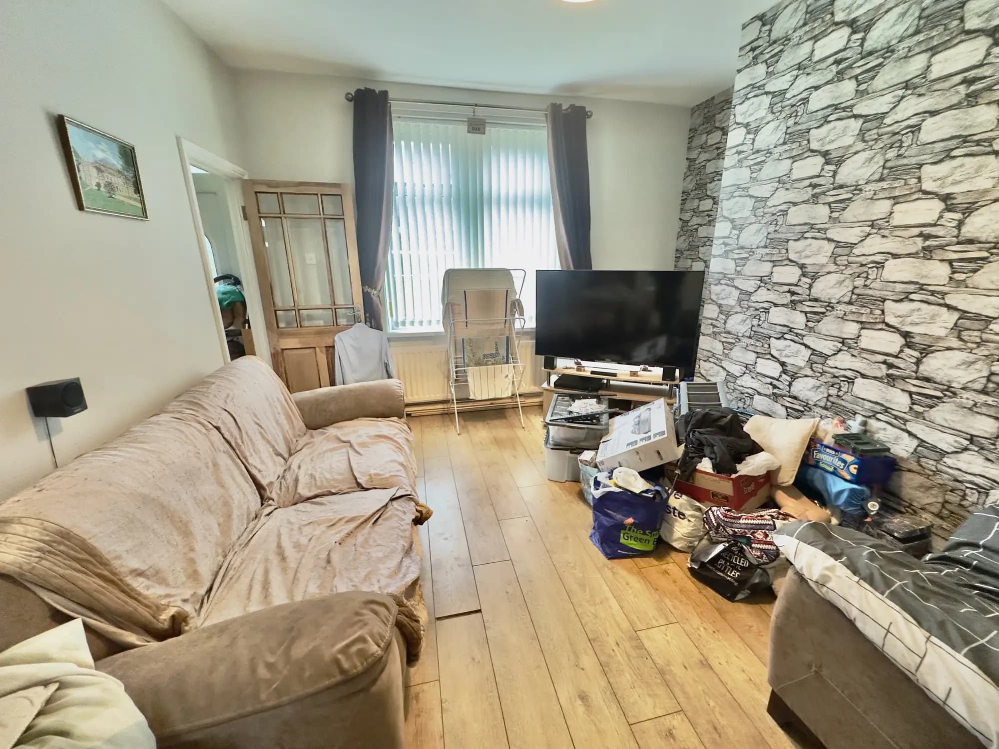 property photo 5 of 31