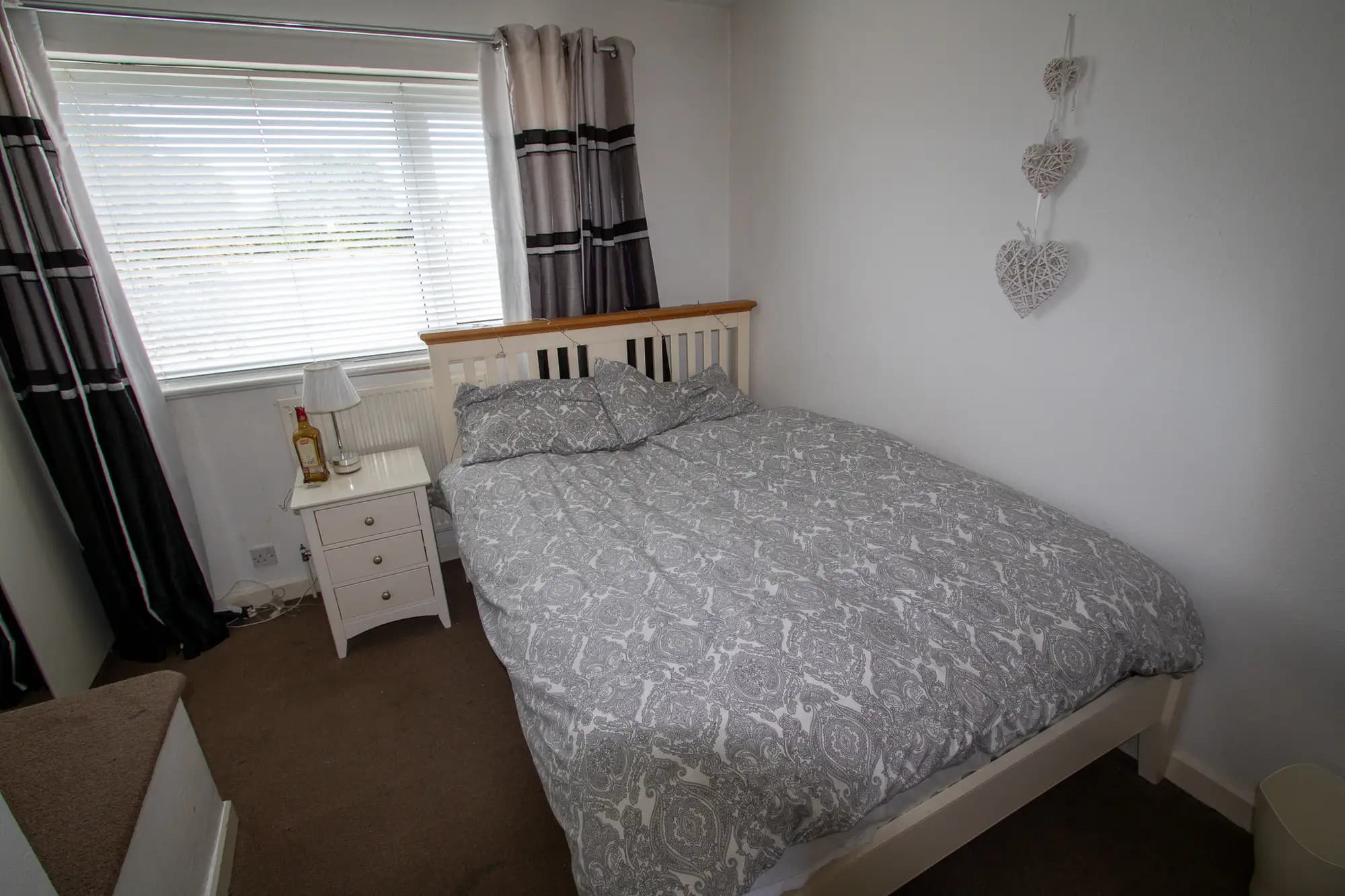 property photo 10 of 21