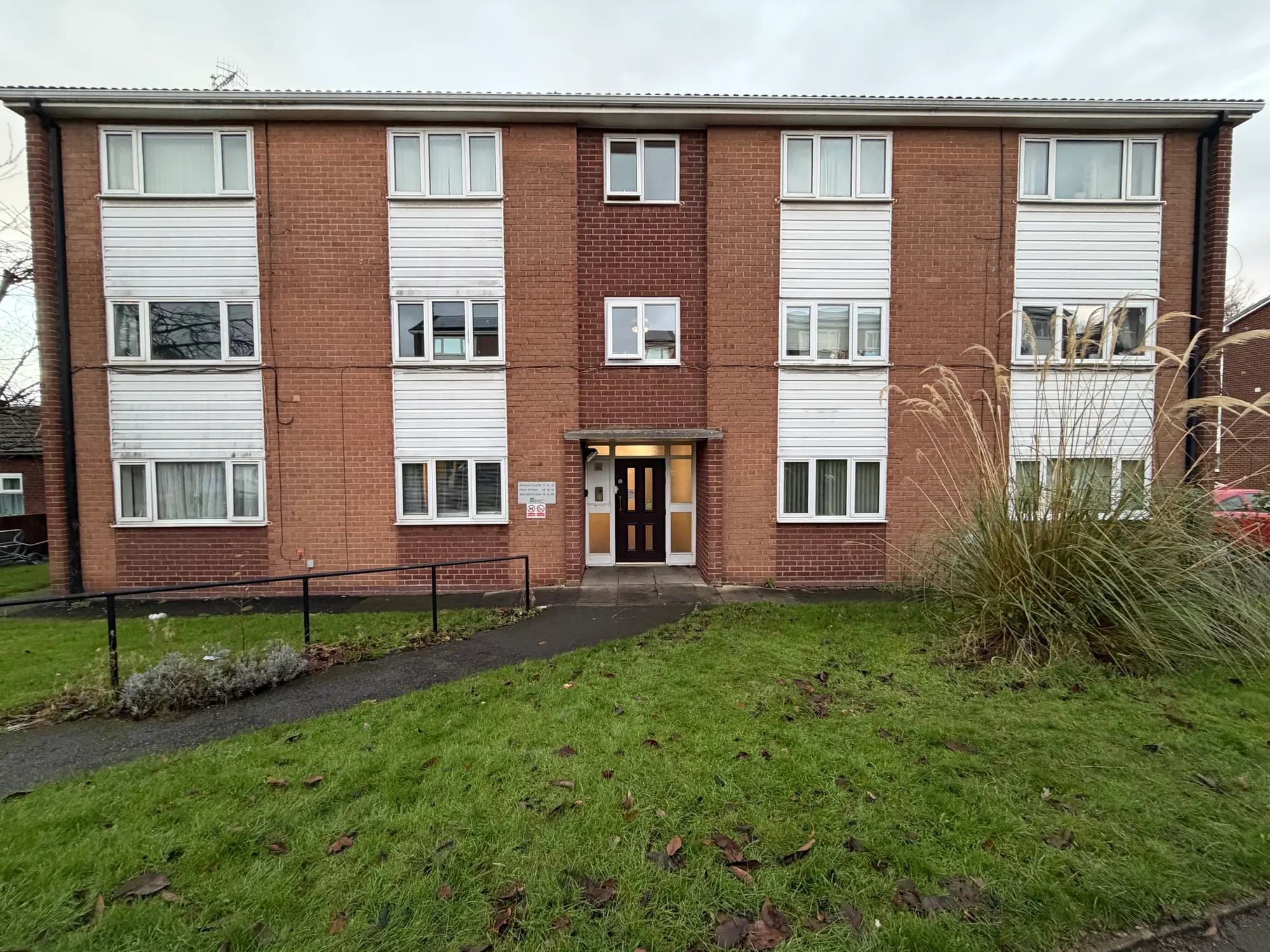 property photo 1 of 20