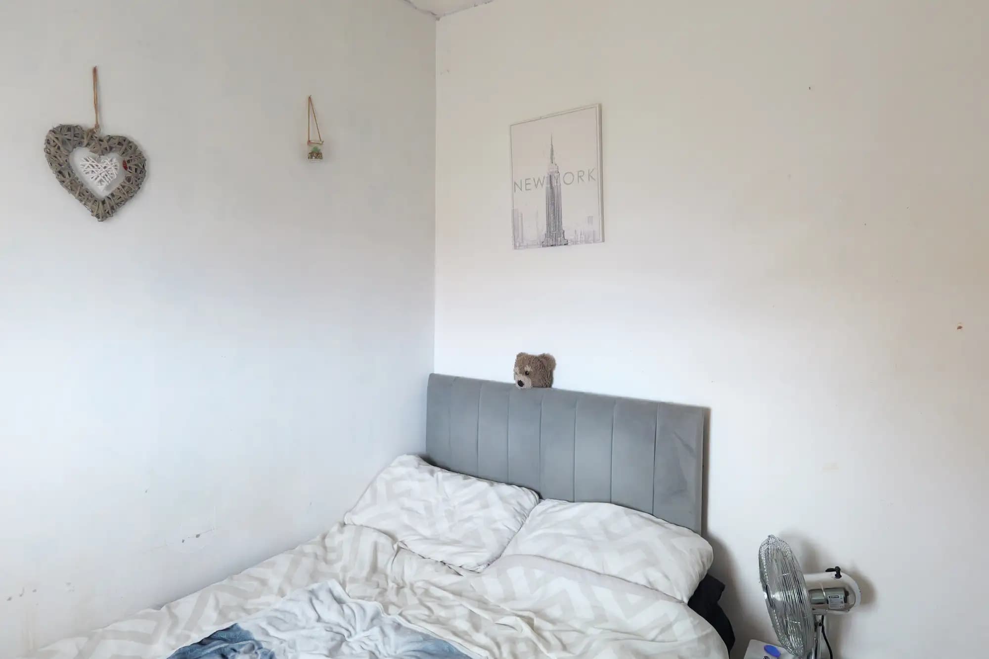 property photo 10 of 26