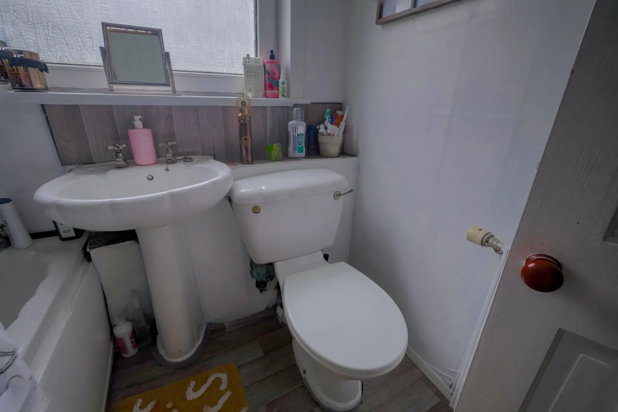 property photo 13 of 26