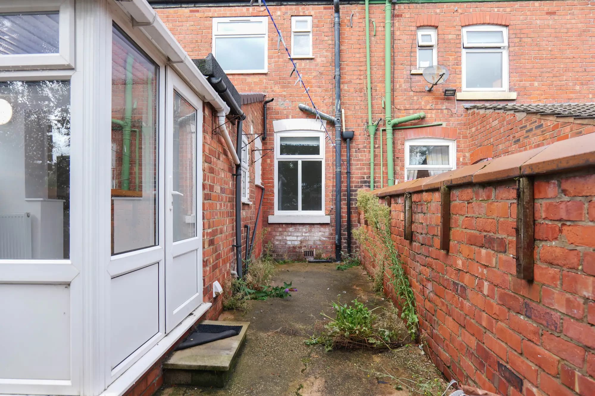 property photo 25 of 27