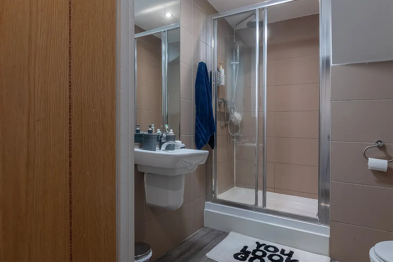 property photo 12 of 33