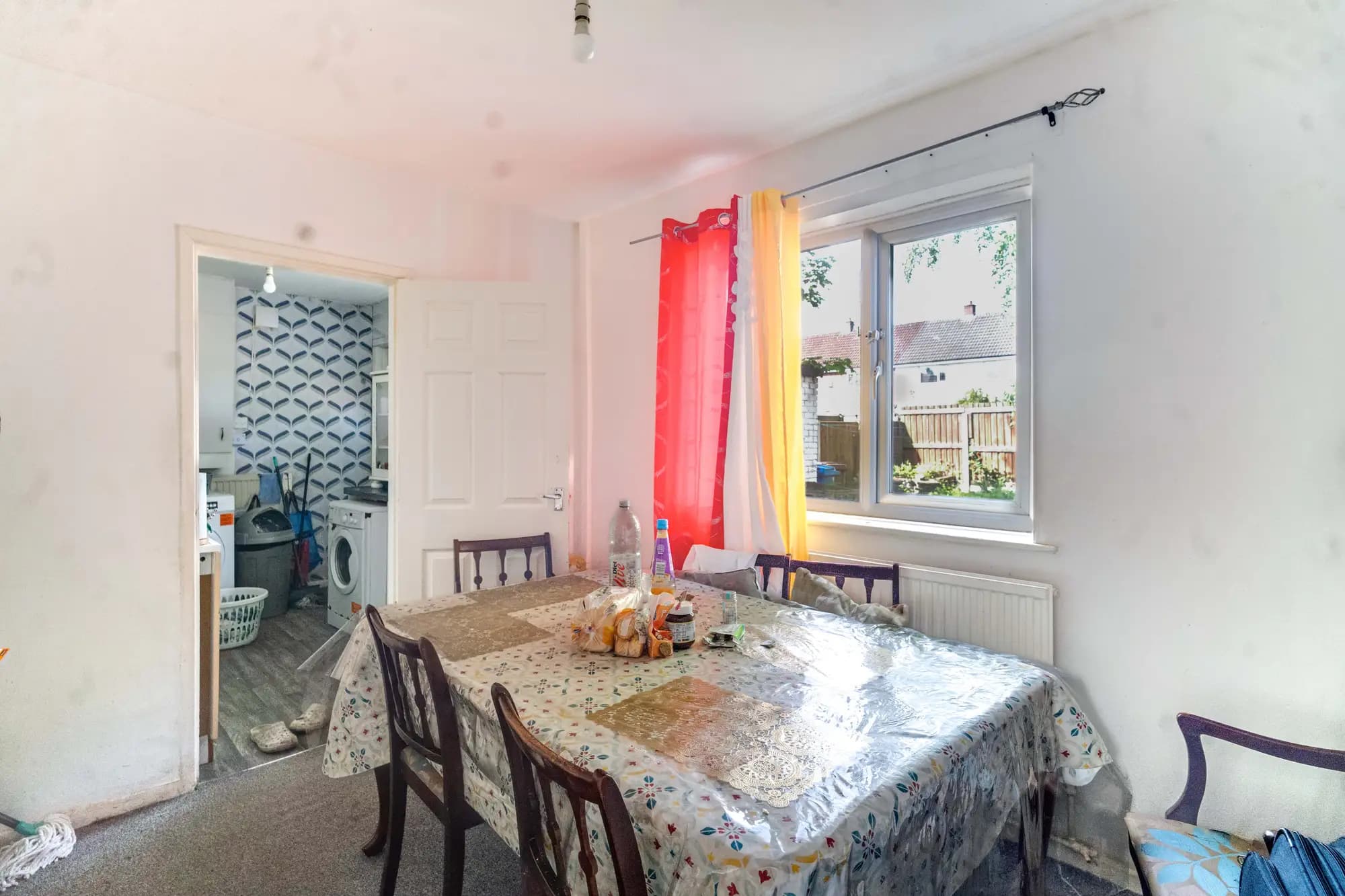 property photo 4 of 17