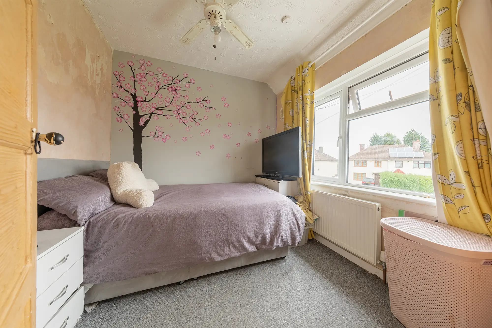 property photo 13 of 31