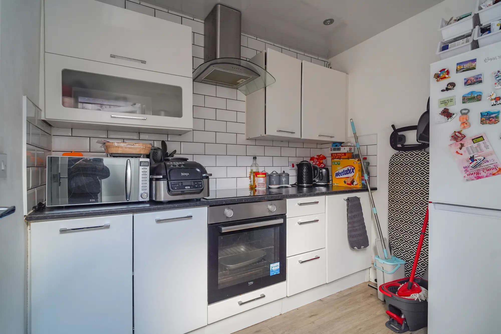 property photo 6 of 21