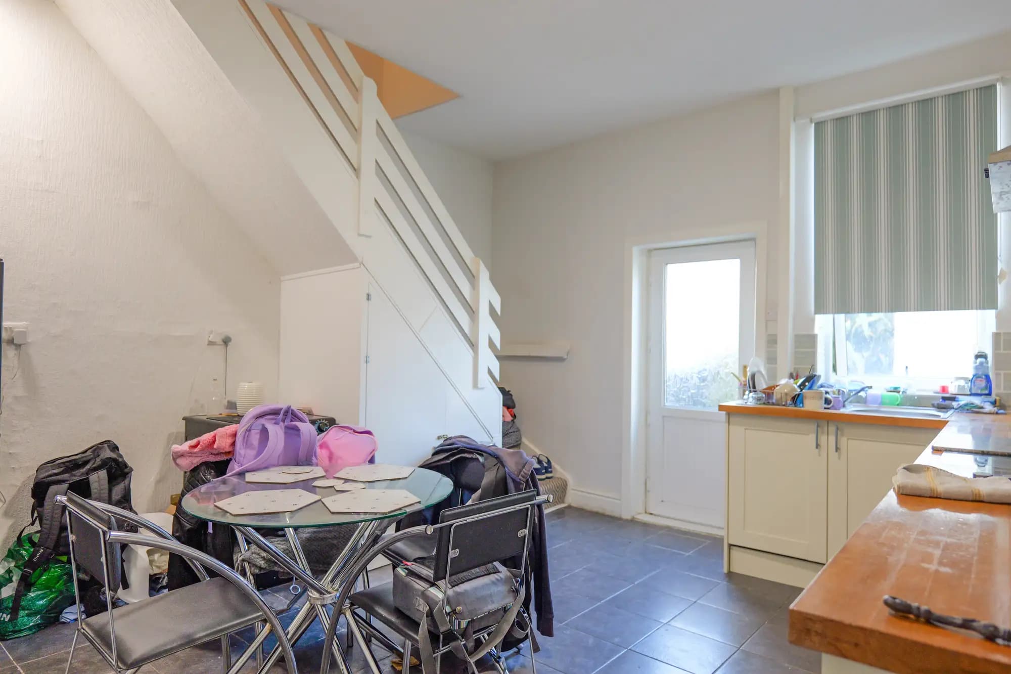 property photo 7 of 20