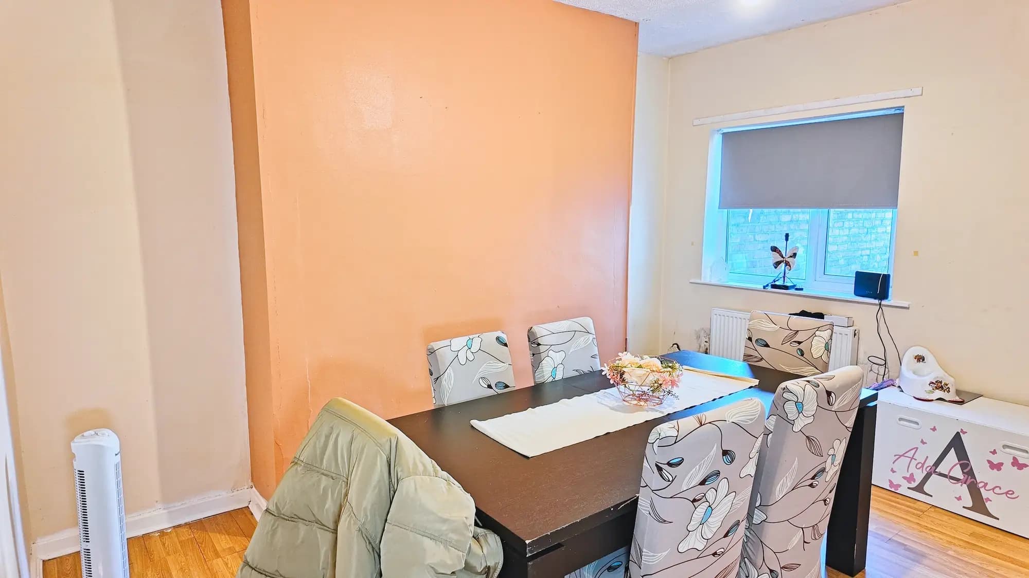 property photo 6 of 24
